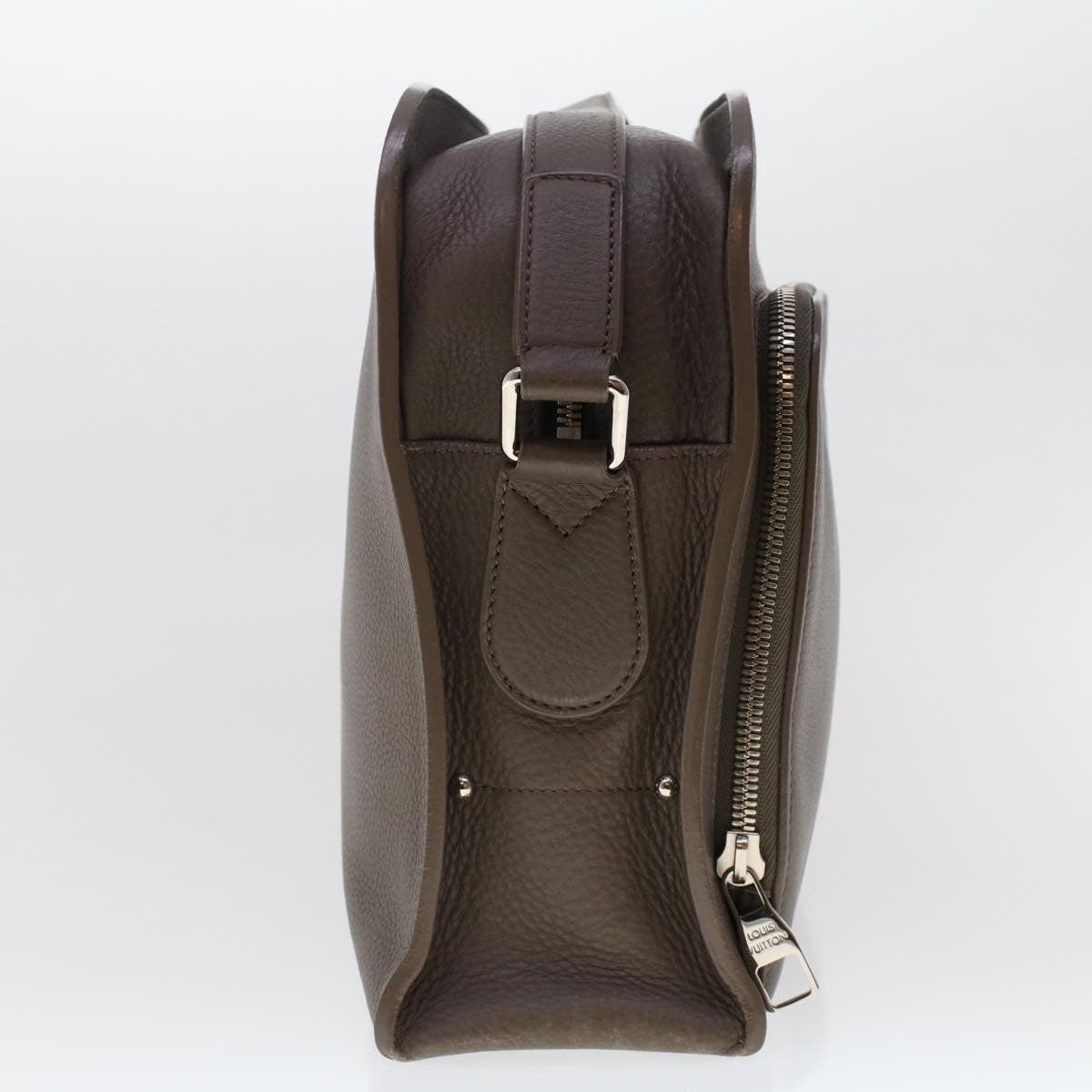 Louis Vuitton Naxos Leather Gray Leather Shoulder Bag Bag (Pre-Owned)