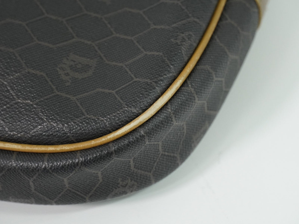Christian Dior Vintage Honeycomb Canvas Black Canvas Shoulder Bag Bag (Pre-Owned)