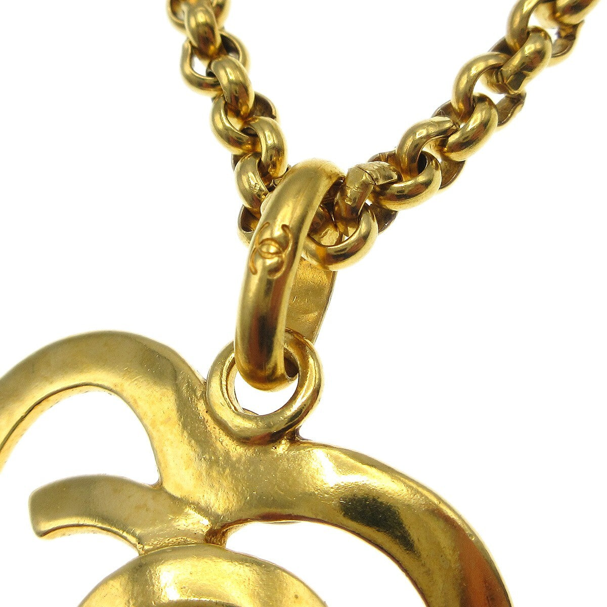Chanel Cc Heart Pendant Metal Gold Gold_Plated Necklace Jewelry (Pre-Owned)