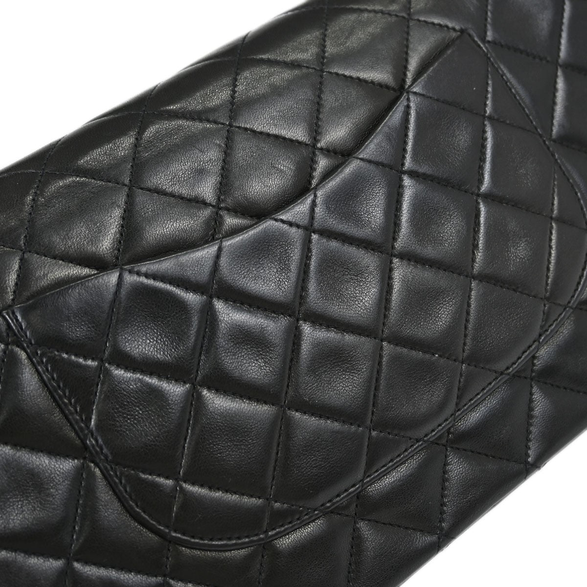 Chanel Vintage Classic Single Flap Quilted Lambskin Black Leather Shoulder Bag Bag (Pre-Owned)