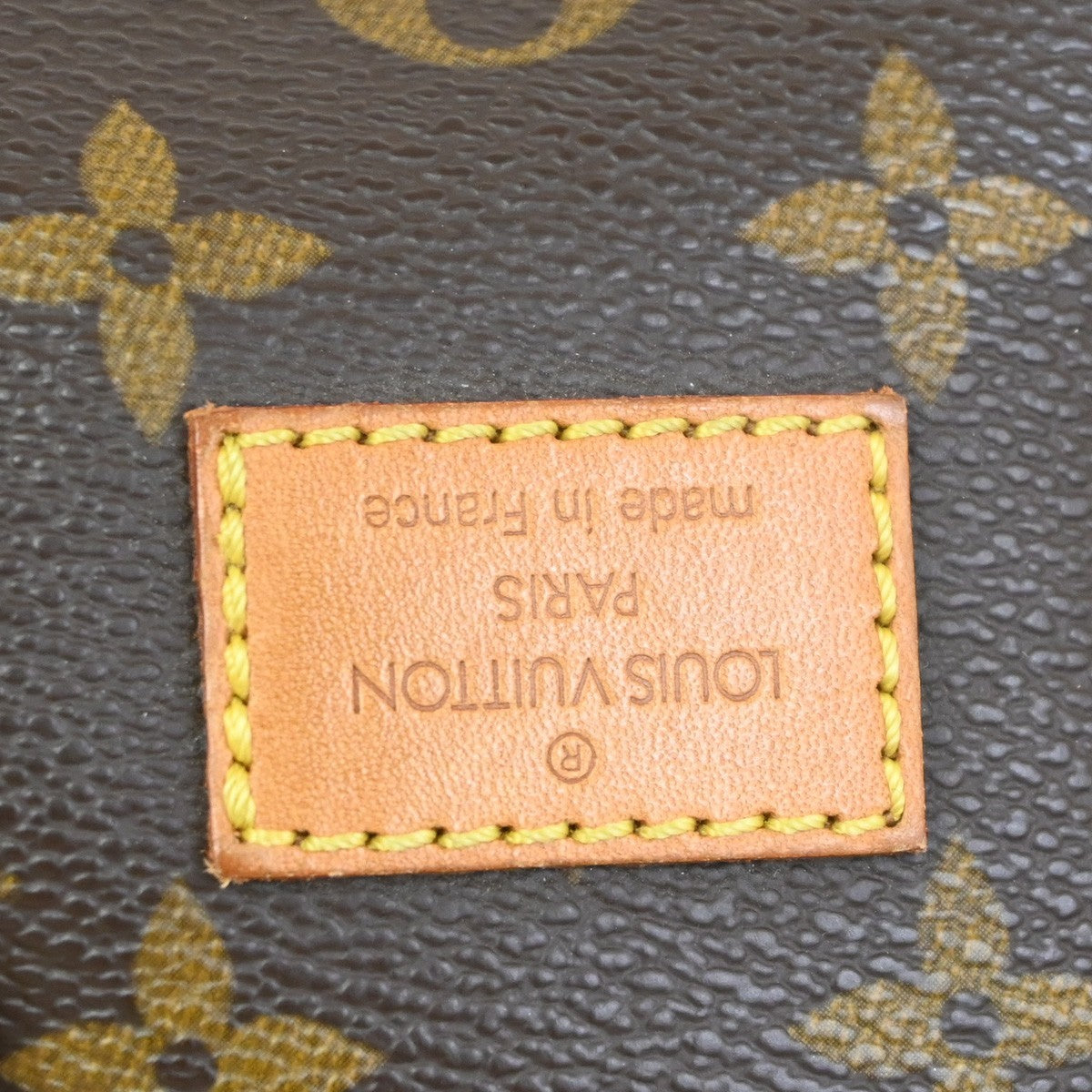 Louis Vuitton Saumur Monogram Brown Canvas Shoulder Bag Bag (Pre-Owned)