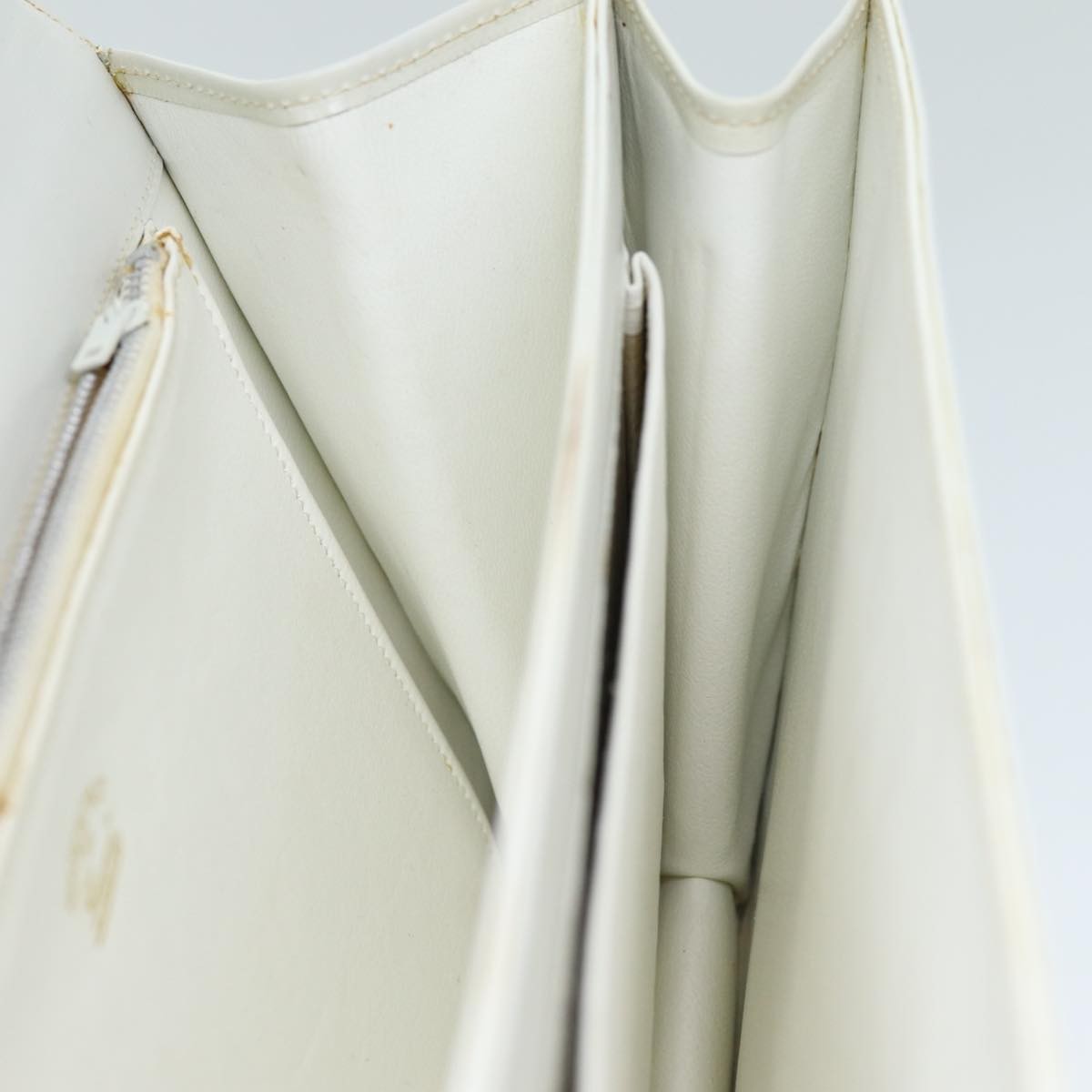 Gucci 1973 Flap Top Handle Leather White Leather Handbag (Pre-Owned)