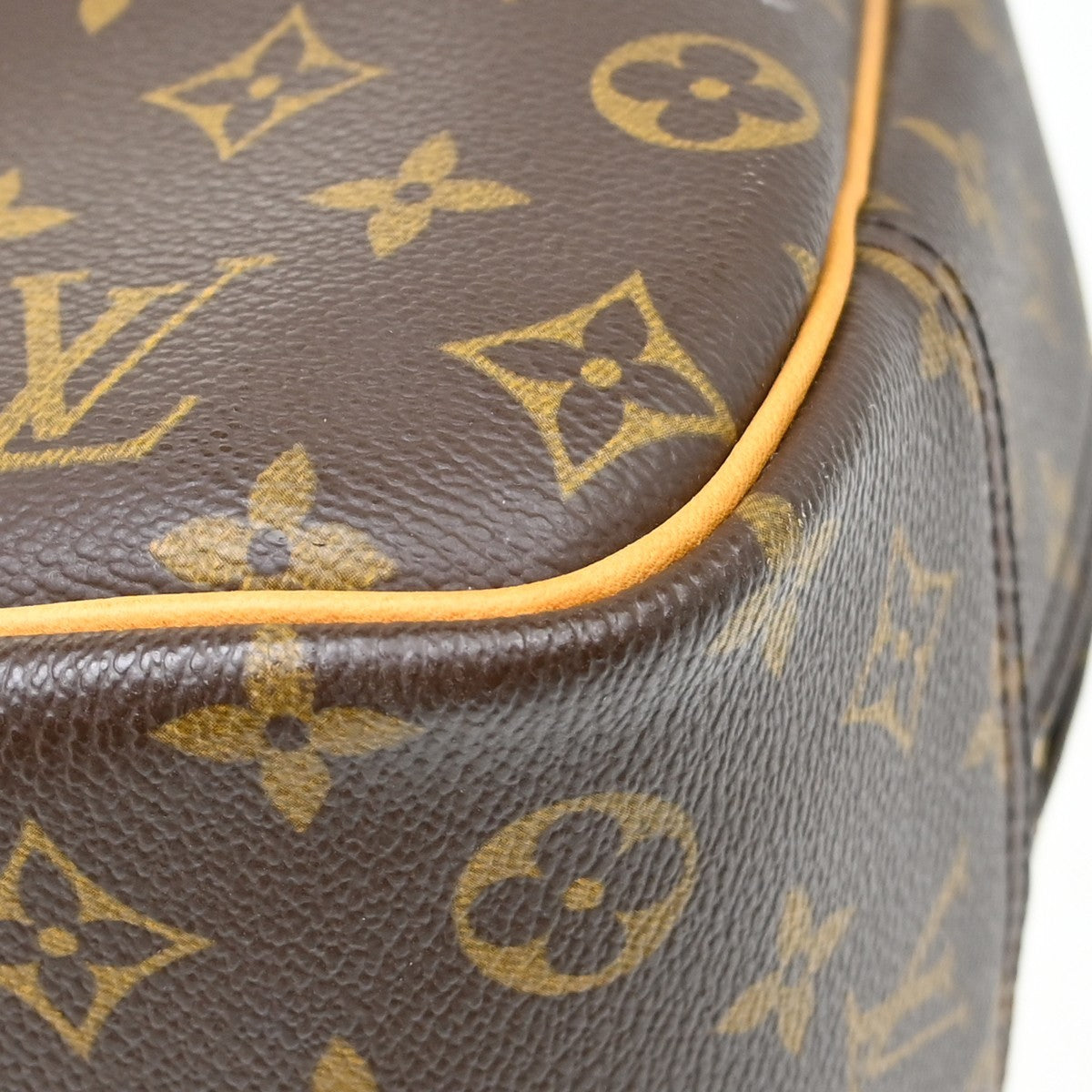 Louis Vuitton Deauville Monogram Canvas Brown Canvas Handbag (Pre-Owned)