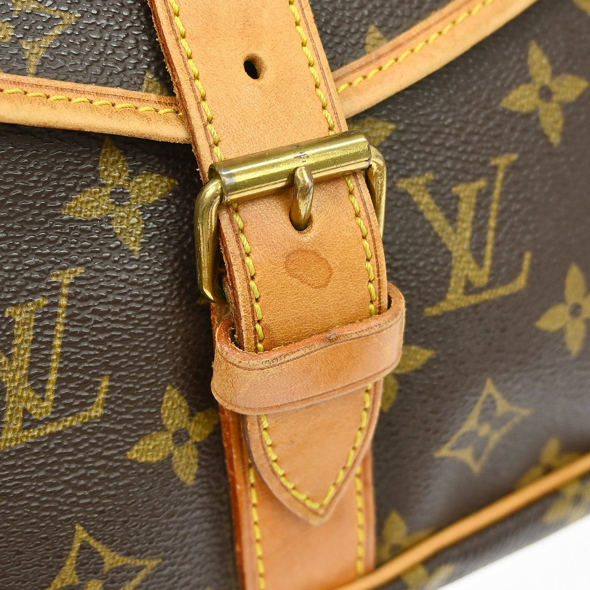 Louis Vuitton Saumur Monogram Canvas Brown Canvas Shoulder Bag Bag (Pre-Owned)