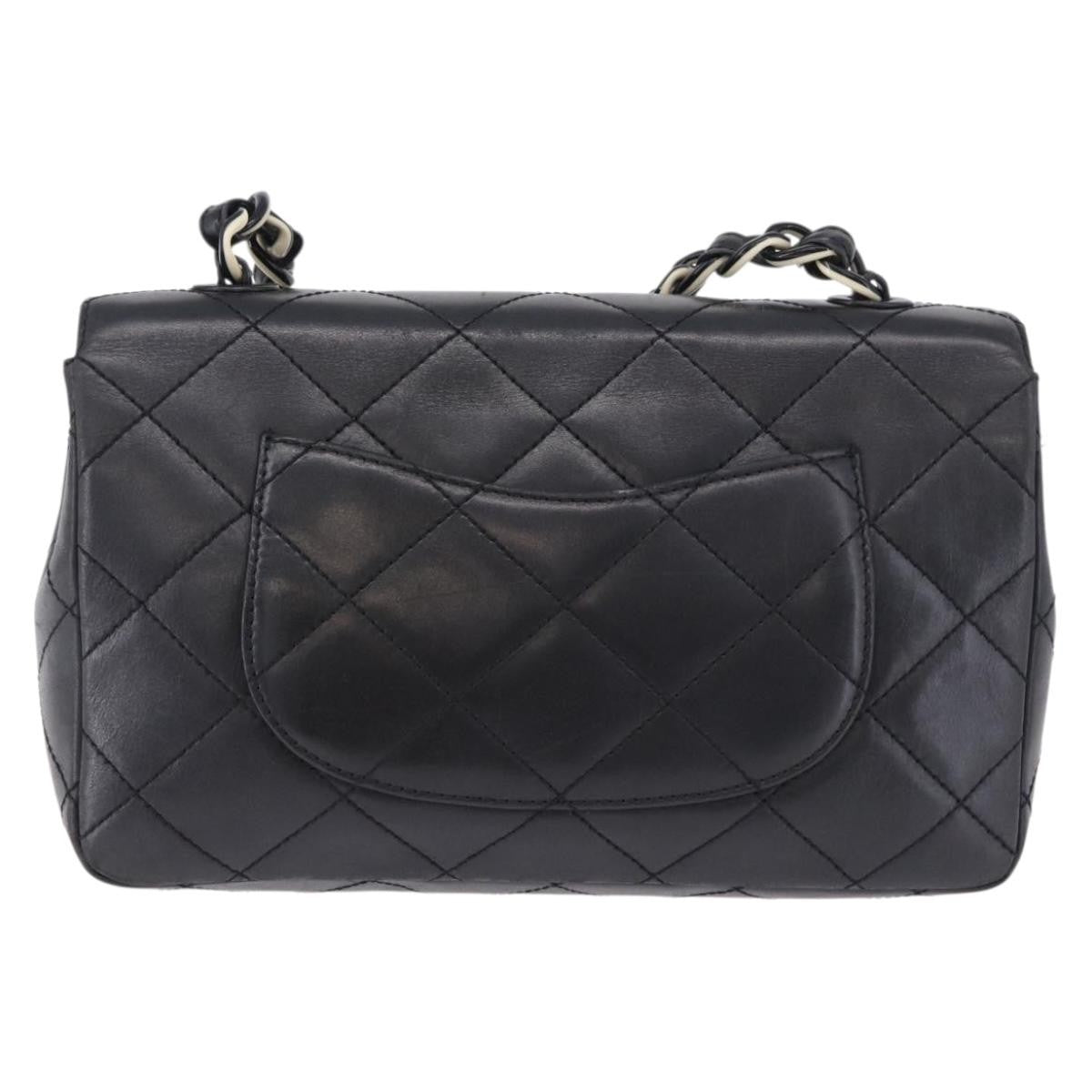 Chanel Chain Flap Quilted Leather Black Leather Shoulder Bag Bag (Pre-Owned)