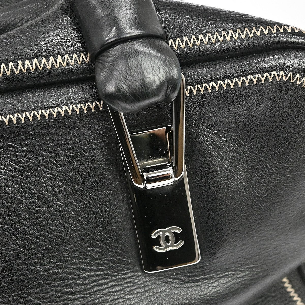 Chanel Vintage Bowler Lambskin Black Leather Handbag (Pre-Owned)
