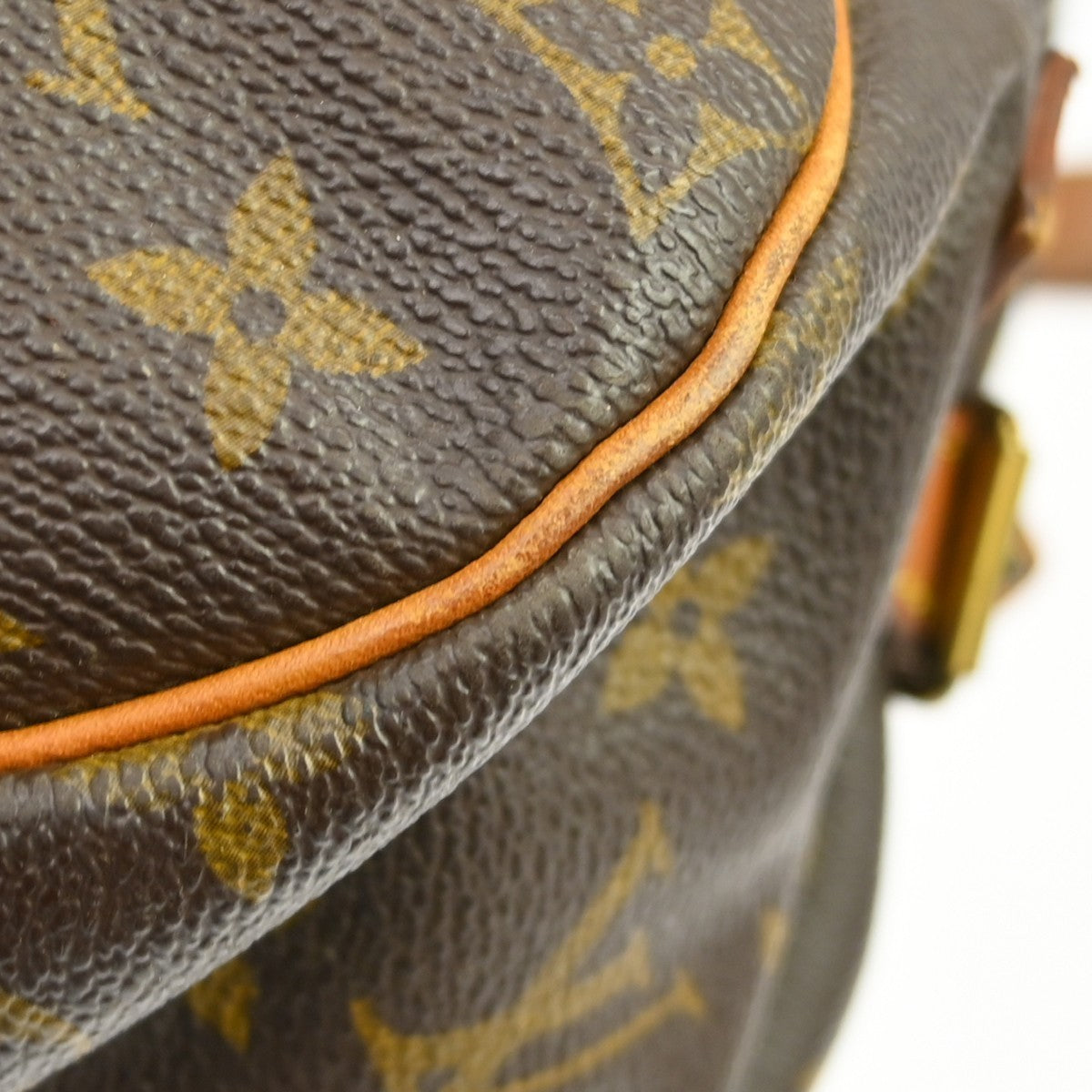 Louis Vuitton Saumur Monogram Canvas Brown Canvas Shoulder Bag Bag (Pre-Owned)