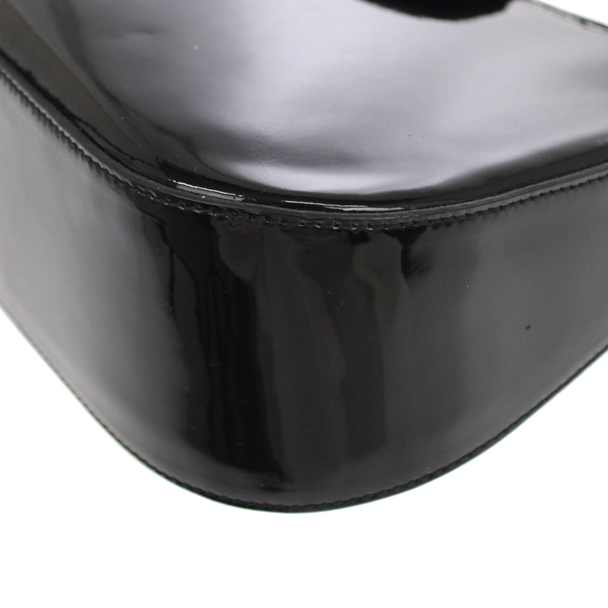 Salvatore Ferragamo Vintage Gancini Hobo Leather Black Patent_Leather Shoulder Bag Bag (Pre-Owned)