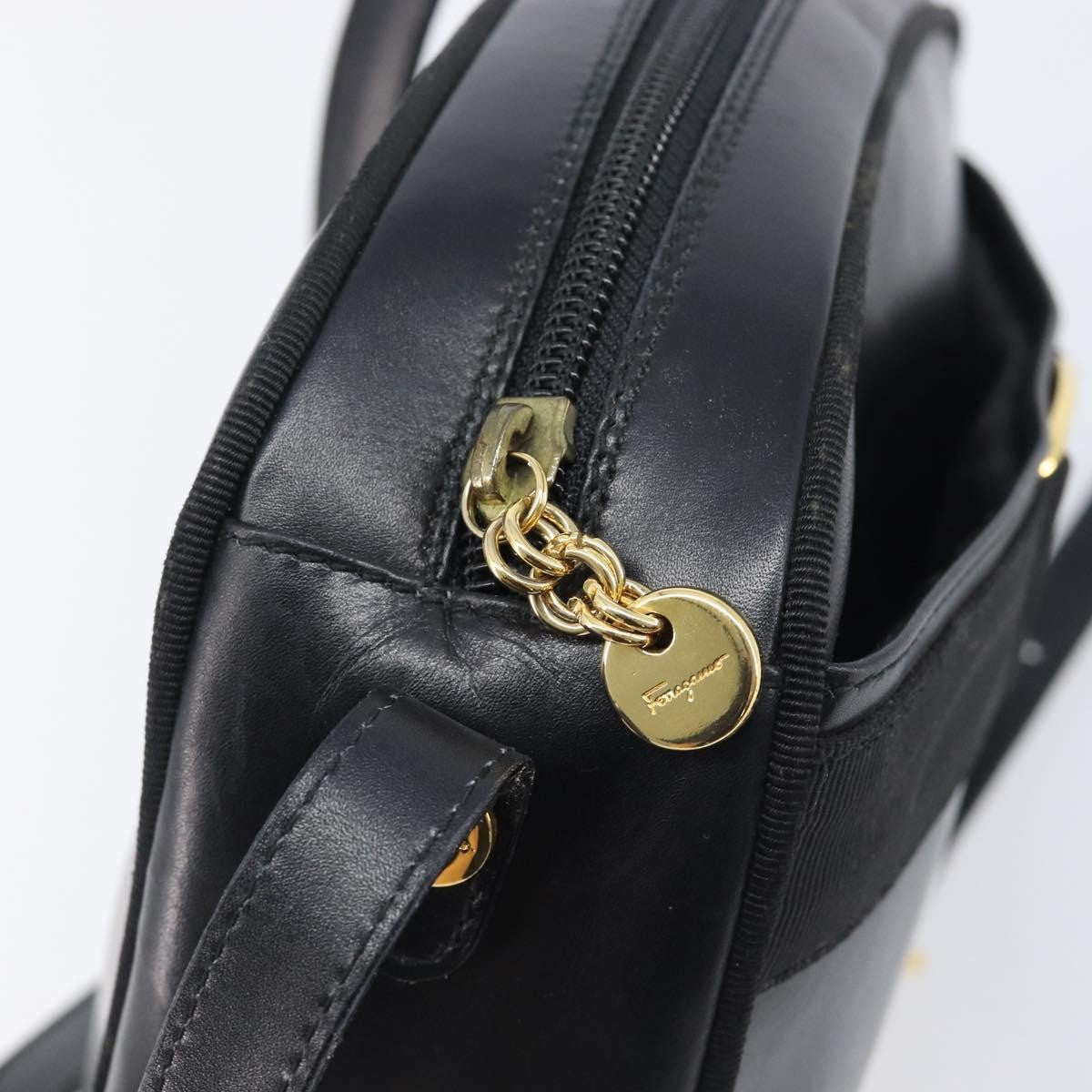 Salvatore Ferragamo Vara Bow Camera Leather Black Leather Shoulder Bag Bag (Pre-Owned)