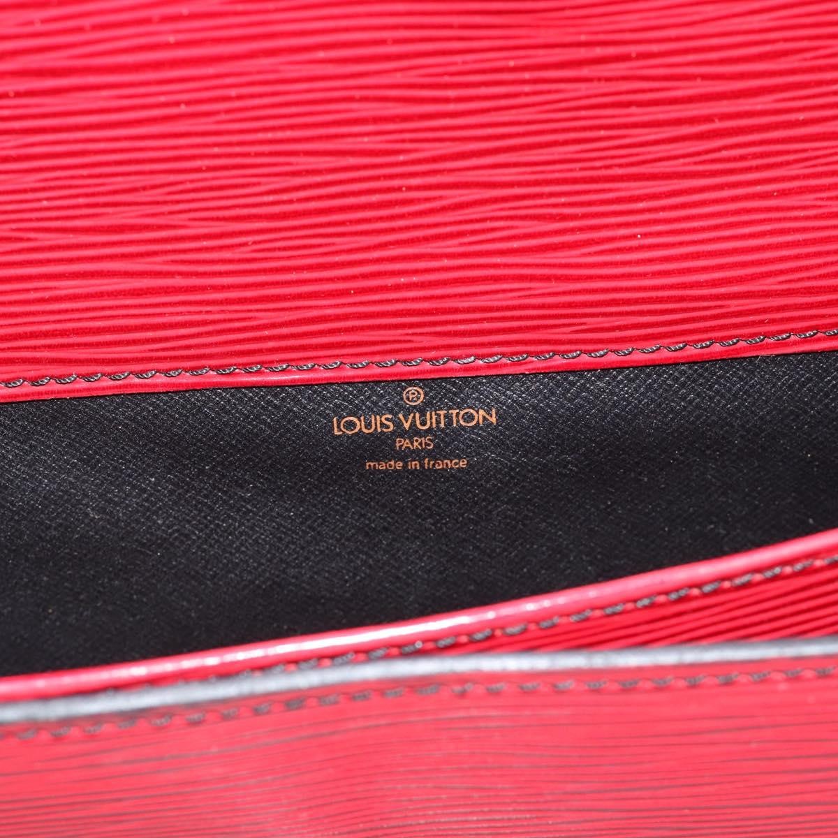 Louis Vuitton Cartouchiere Epi Leather Red Leather Shoulder Bag Bag (Pre-Owned)