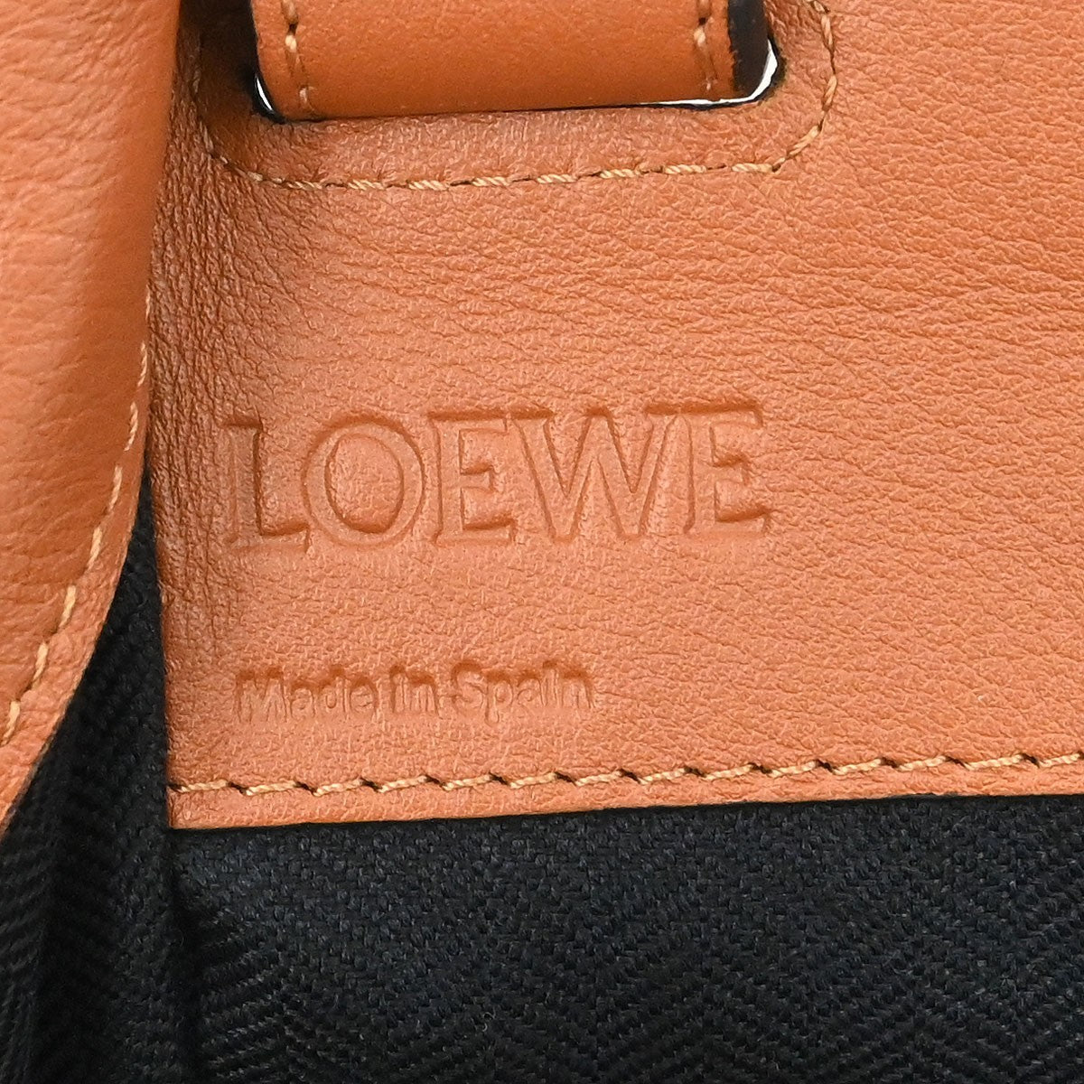 Loewe Hammock Leather Brown Leather Handbag (Pre-Owned)