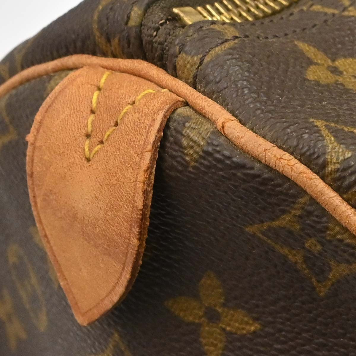 Louis Vuitton Keepall Monogram Canvas Brown Canvas Travel Bag Bag (Pre-Owned)