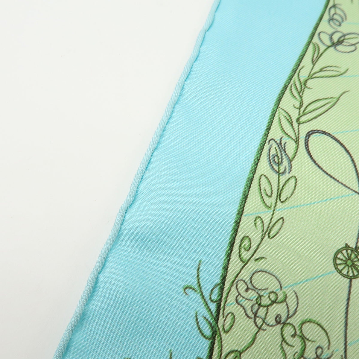 Hermes Carré 45 Les Capucines 100% Silk Multicolour Silk Scarve & Shawl Accessory (Pre-Owned)