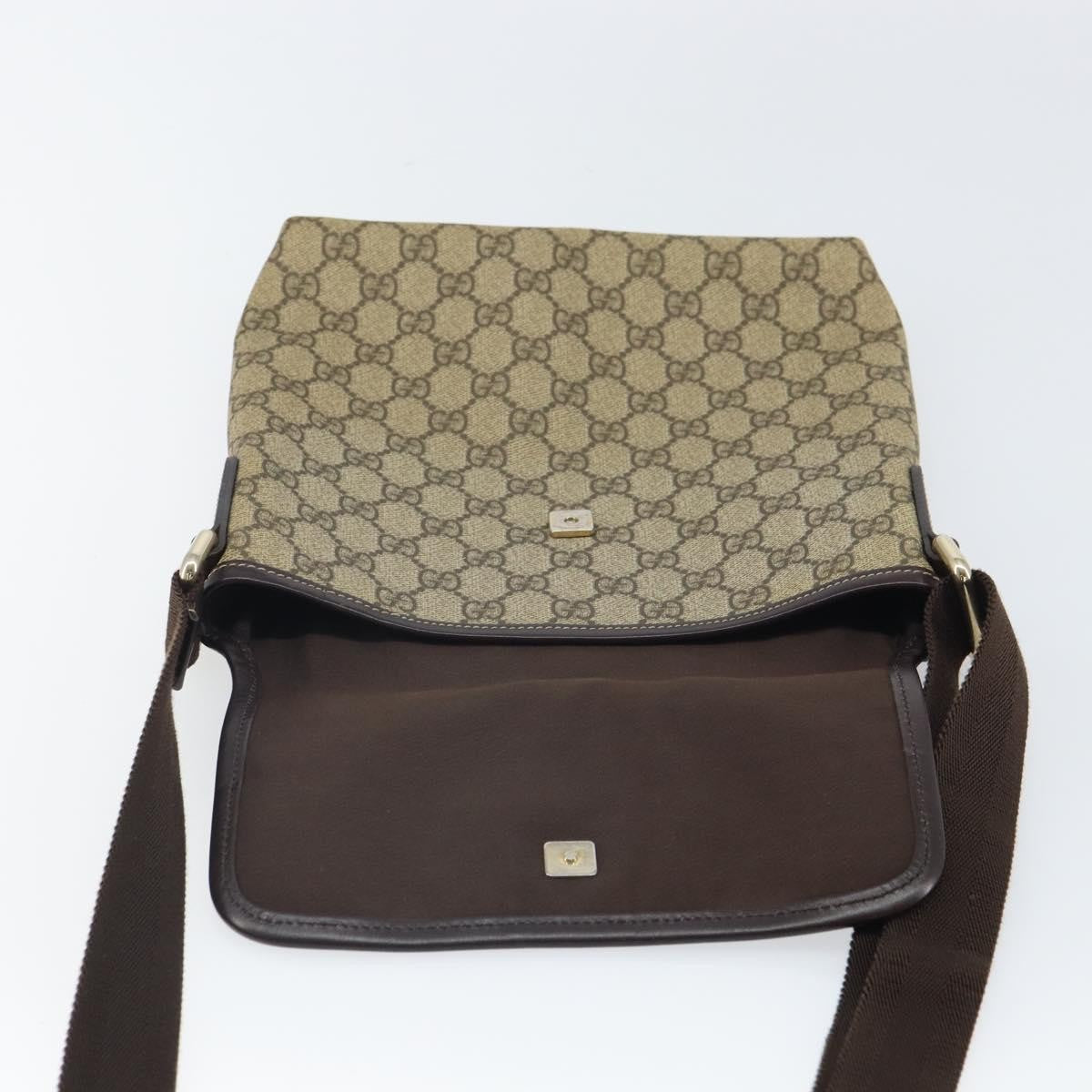 Gucci Flap Messenger Gg Coated Canvas Beige Pvc Shoulder Bag Bag (Pre-Owned)