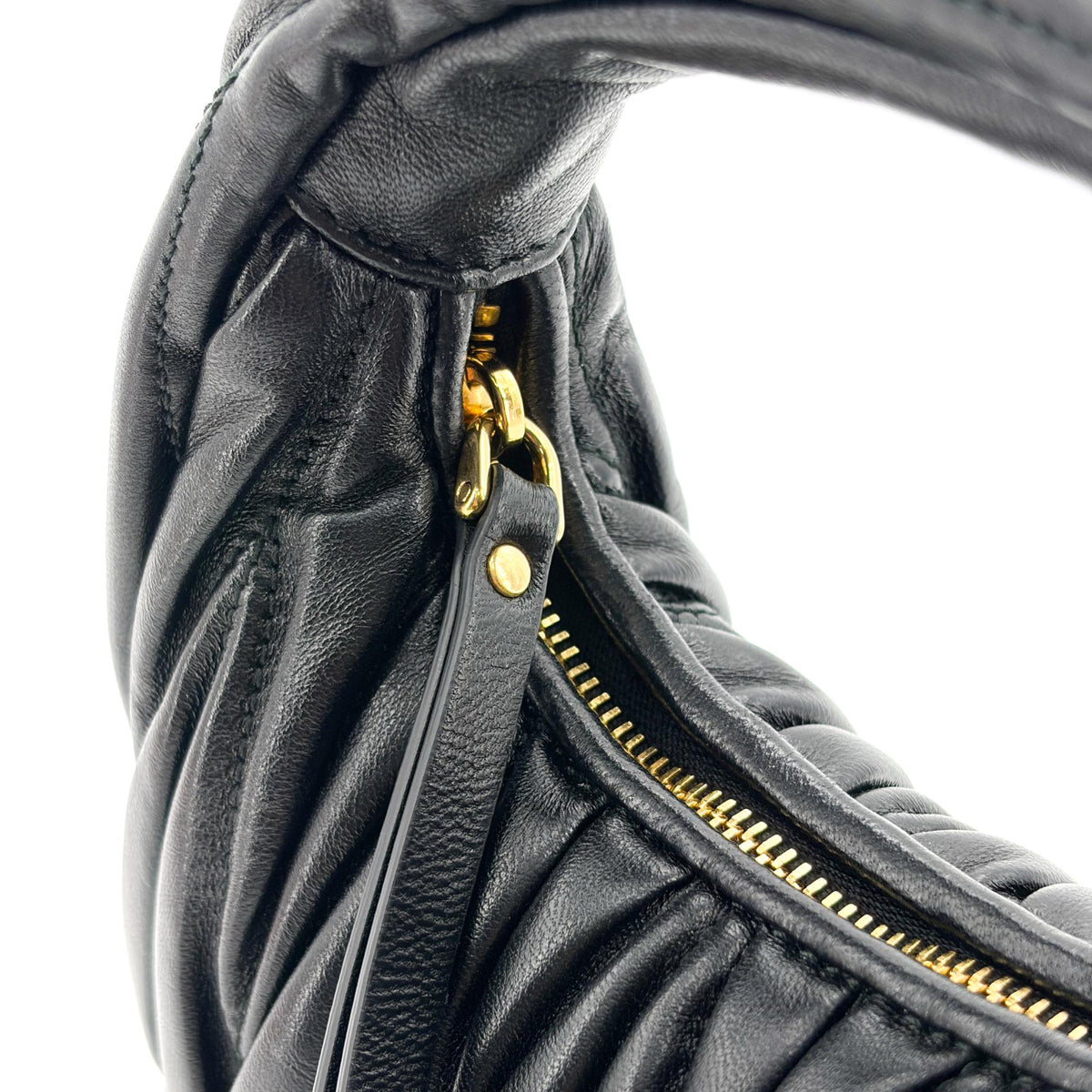 Miu Miu Wander Hobo Matelasse Leather Black Leather Shoulder Bag Bag (Pre-Owned)