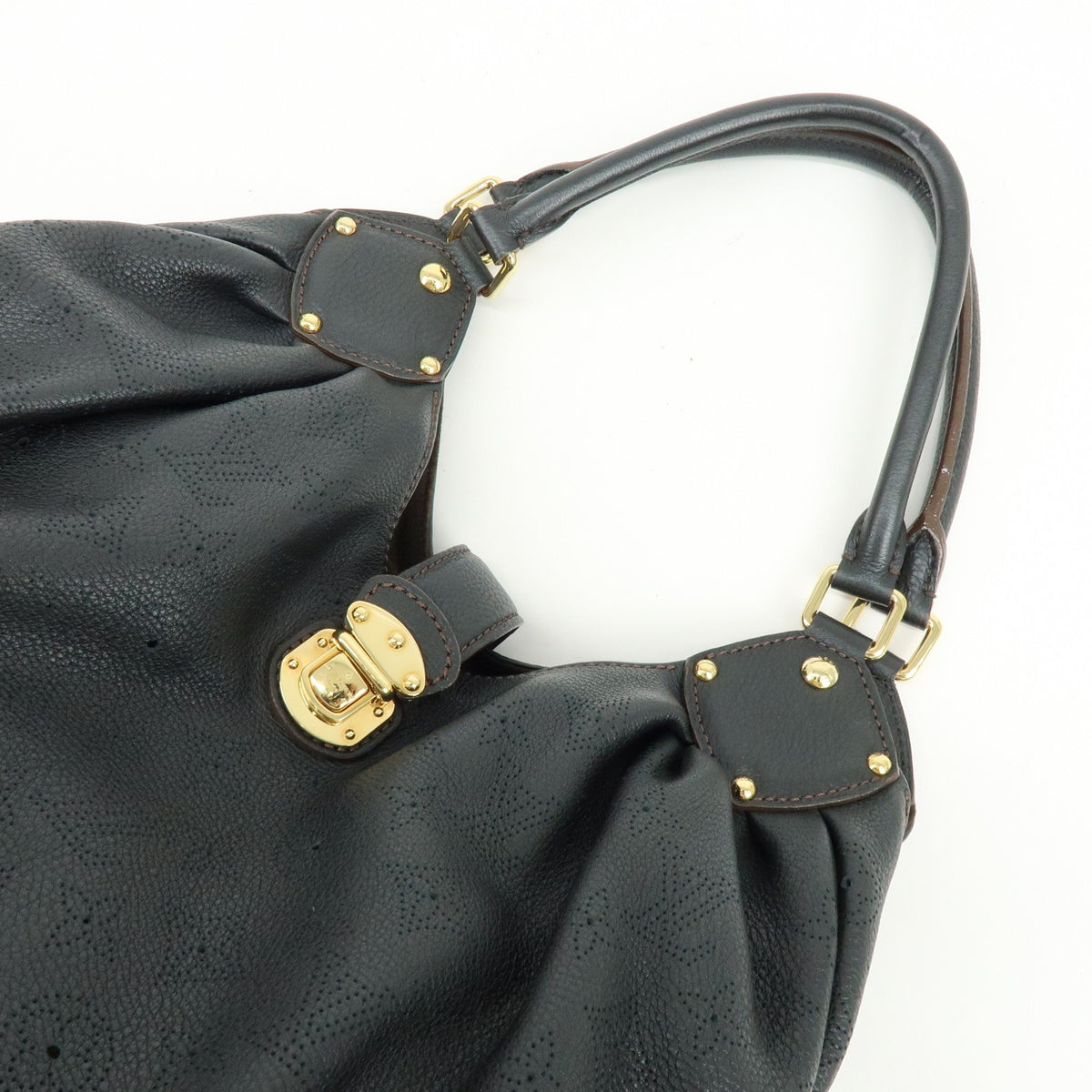 Louis Vuitton L Hobo Mahina Leather Black Leather Shoulder Bag Bag (Pre-Owned)