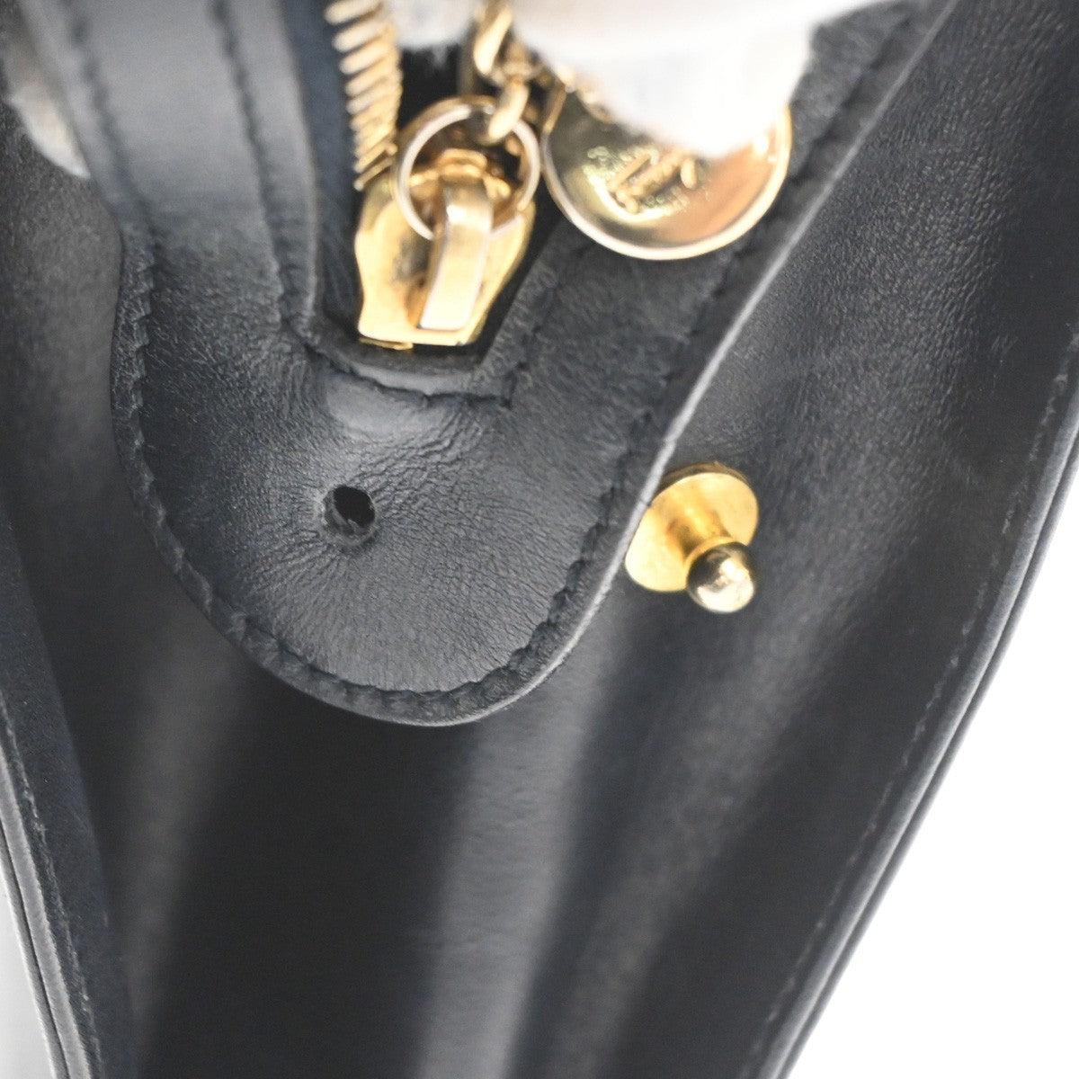 Salvatore Ferragamo Vintage Vara Bow Lizard Embossed Leather Navy Leather Tote Bag Bag (Pre-Owned)
