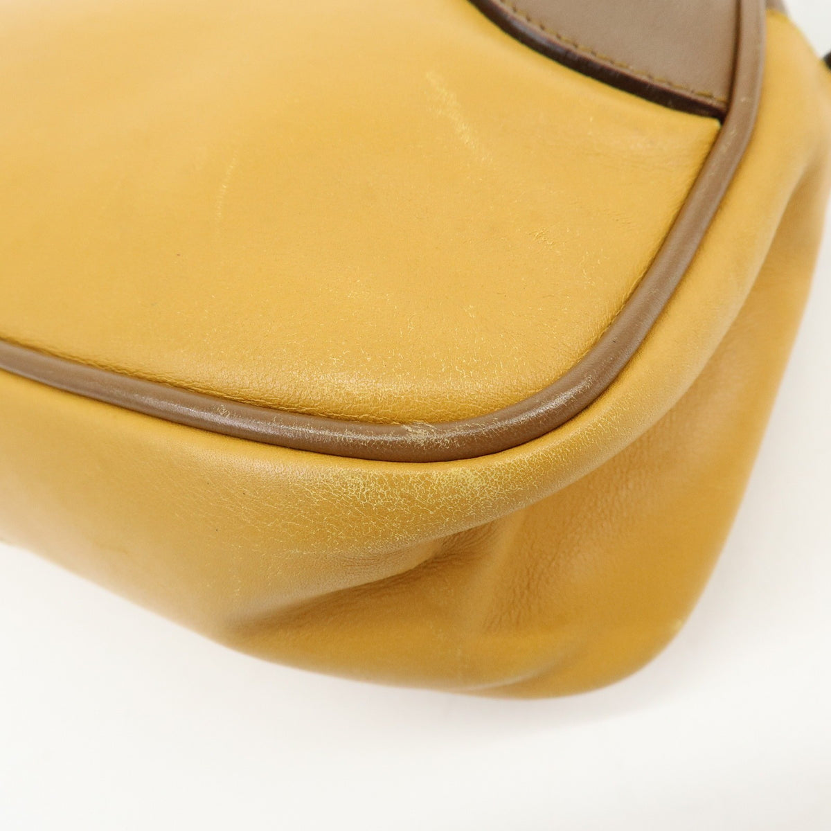 Prada Shoulder Leather Yellow Leather Shoulder Bag Bag (Pre-Owned)