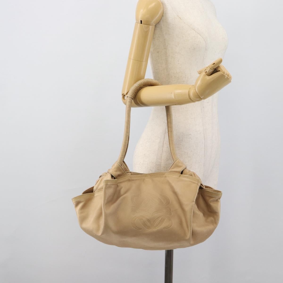 Loewe Anagram Logo Nappa Aire Hand Leather Beige Leather Handbag (Pre-Owned)