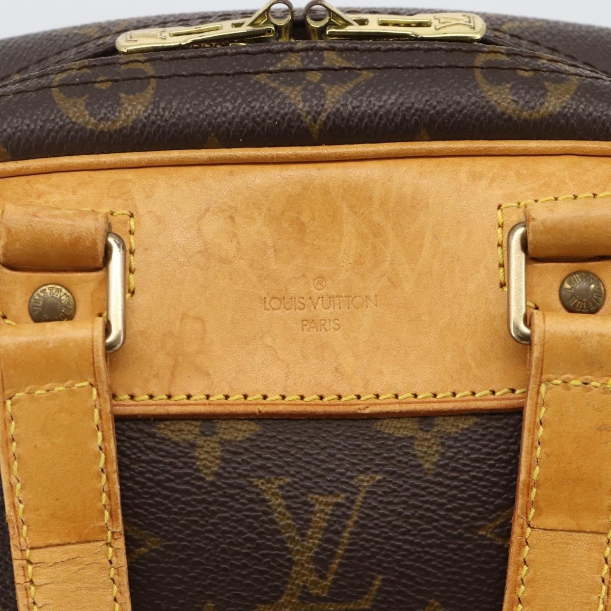 Louis Vuitton Excursion Monogram Brown Canvas Handbag (Pre-Owned)