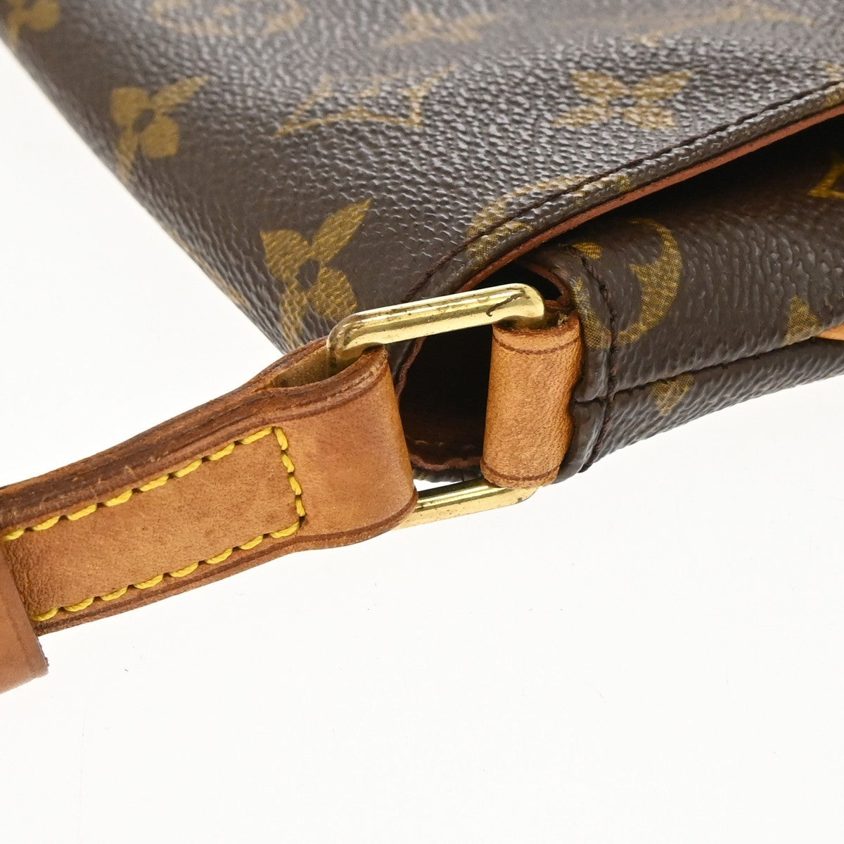 Louis Vuitton Musette Tango Monogram Canvas Brown Canvas Shoulder Bag Bag (Pre-Owned)