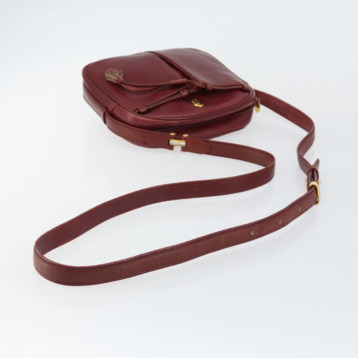 Cartier Tasseled Must De Cartier Leather Burgundy Leather Shoulder Bag Bag (Pre-Owned)