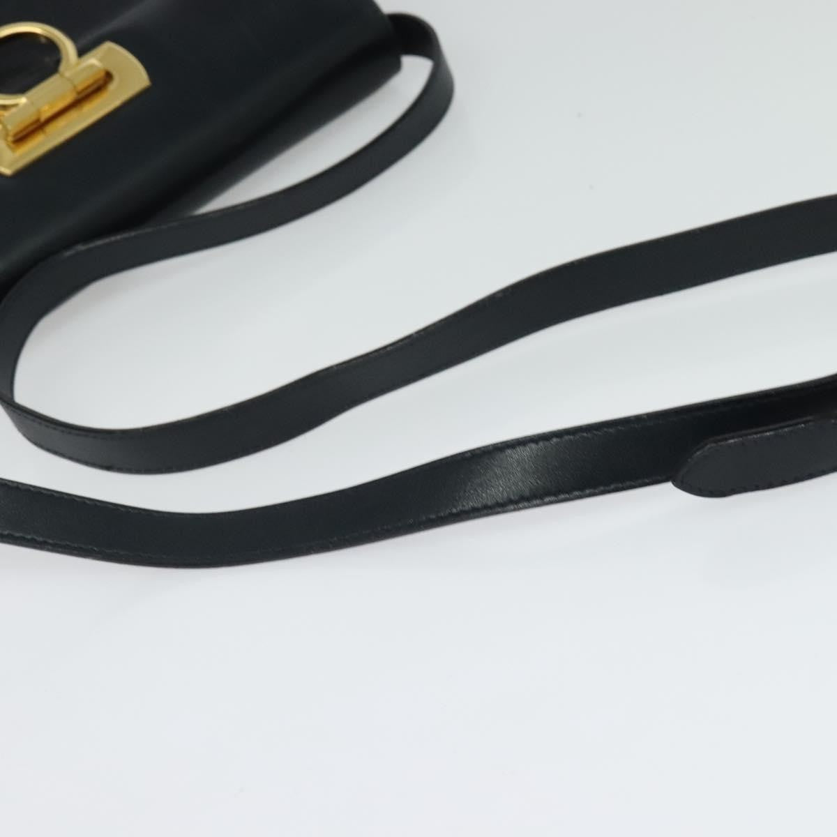 Salvatore Ferragamo Gancini Leather Navy Leather Shoulder Bag Bag (Pre-Owned)
