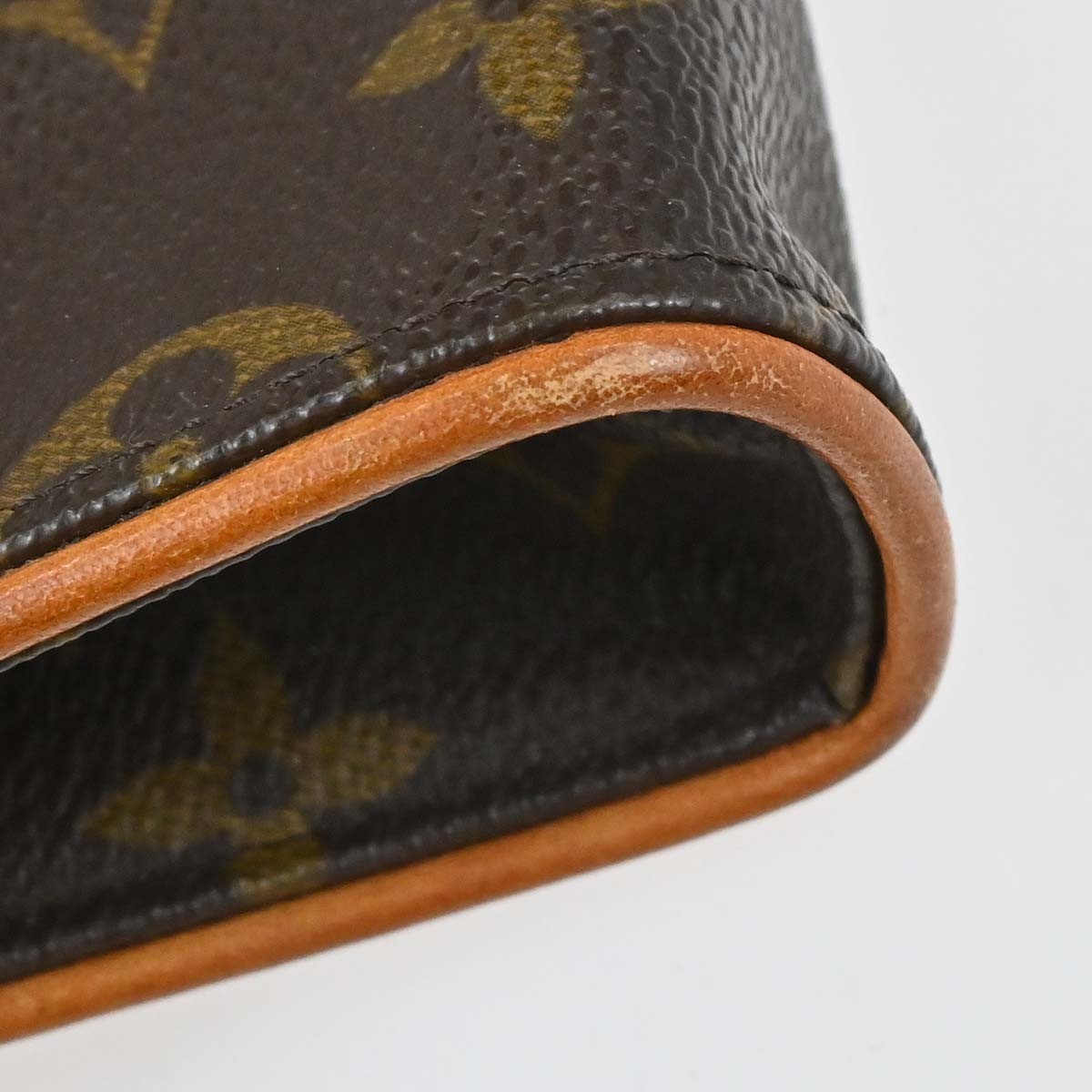 Louis Vuitton Florentine Waist Monogram Canvas Brown Canvas Handbag (Pre-Owned)