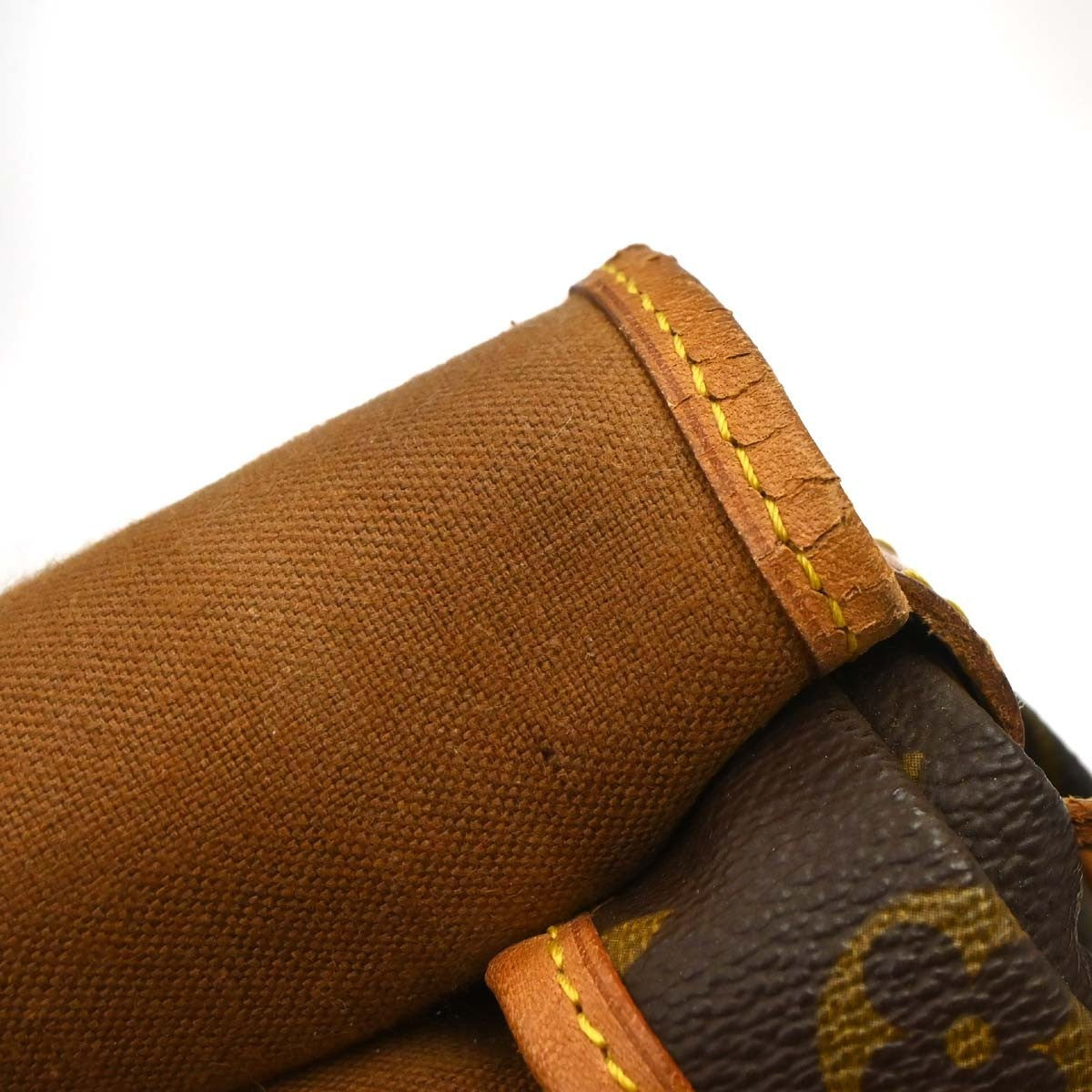 Louis Vuitton Saumur Monogram Canvas Brown Canvas Shoulder Bag Bag (Pre-Owned)