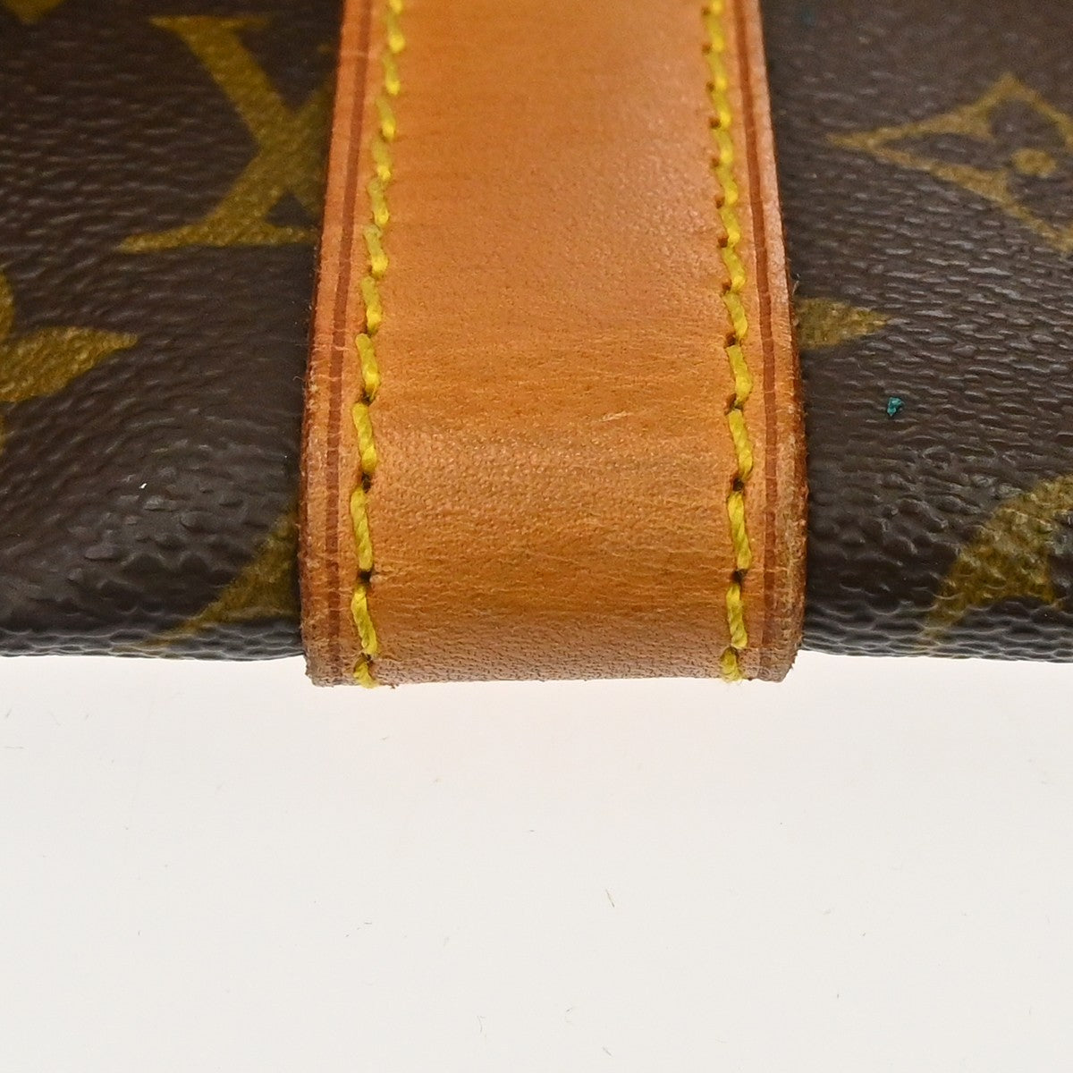 Louis Vuitton Keepall Monogram Brown Canvas Travel Bag Bag (Pre-Owned)