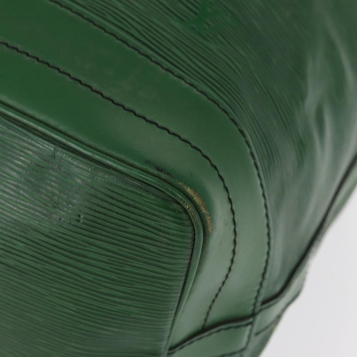 Louis Vuitton Noe Epi Leather Green Leather Shoulder Bag Bag (Pre-Owned)