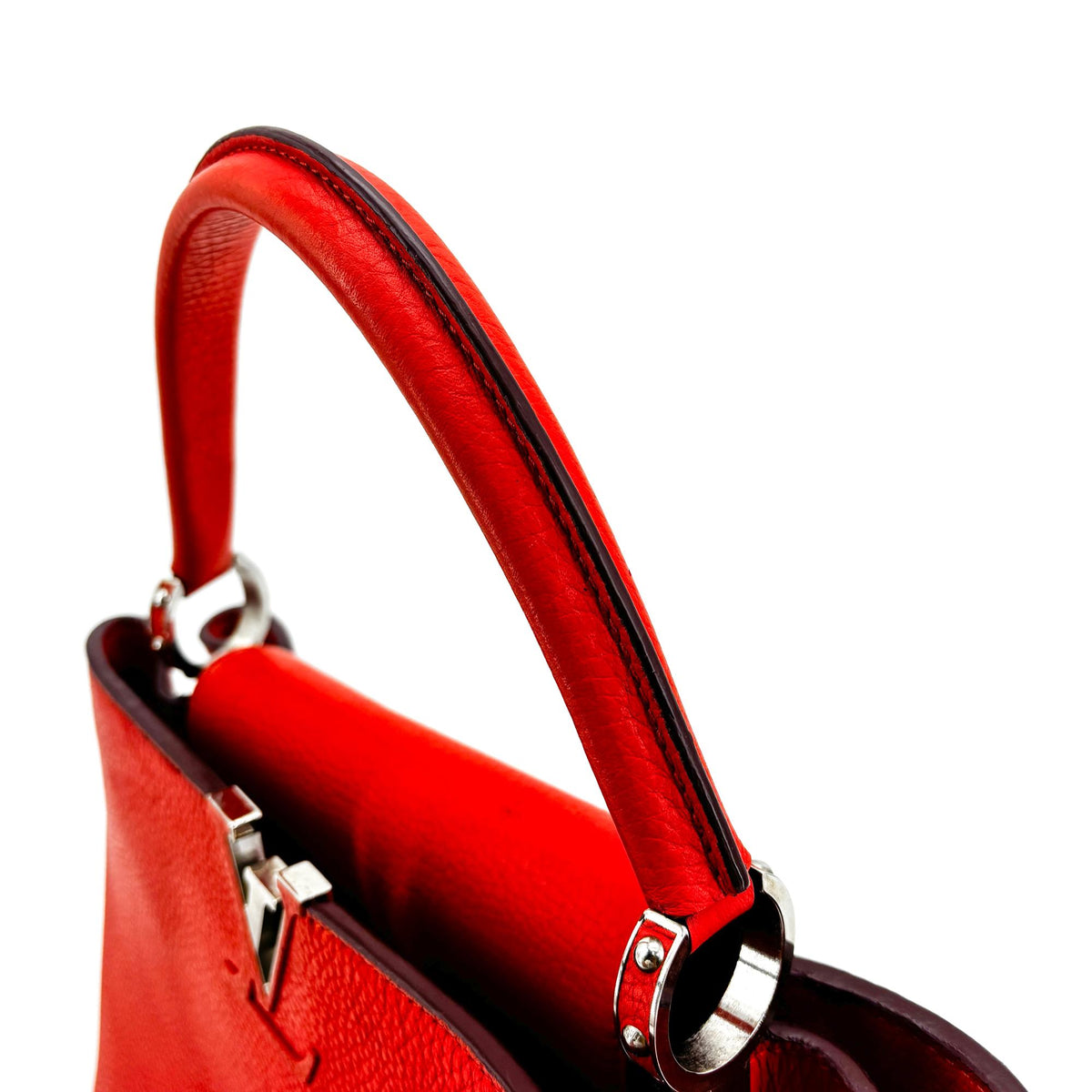Louis Vuitton Capucines Leather Red Leather Handbag (Pre-Owned)