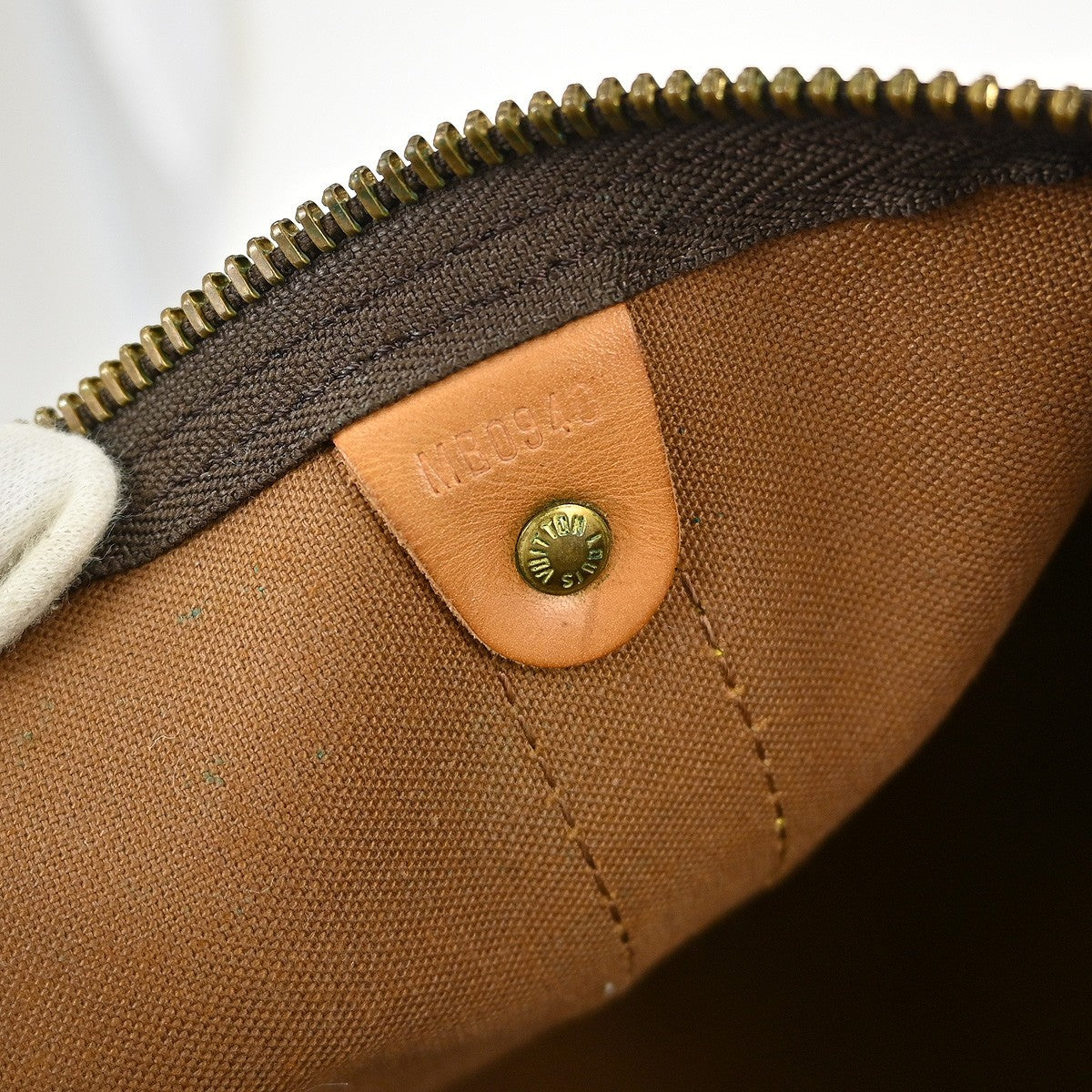 Louis Vuitton Keepall Bandouliere Monogram Canvas Brown Canvas Travel Bag Bag (Pre-Owned)