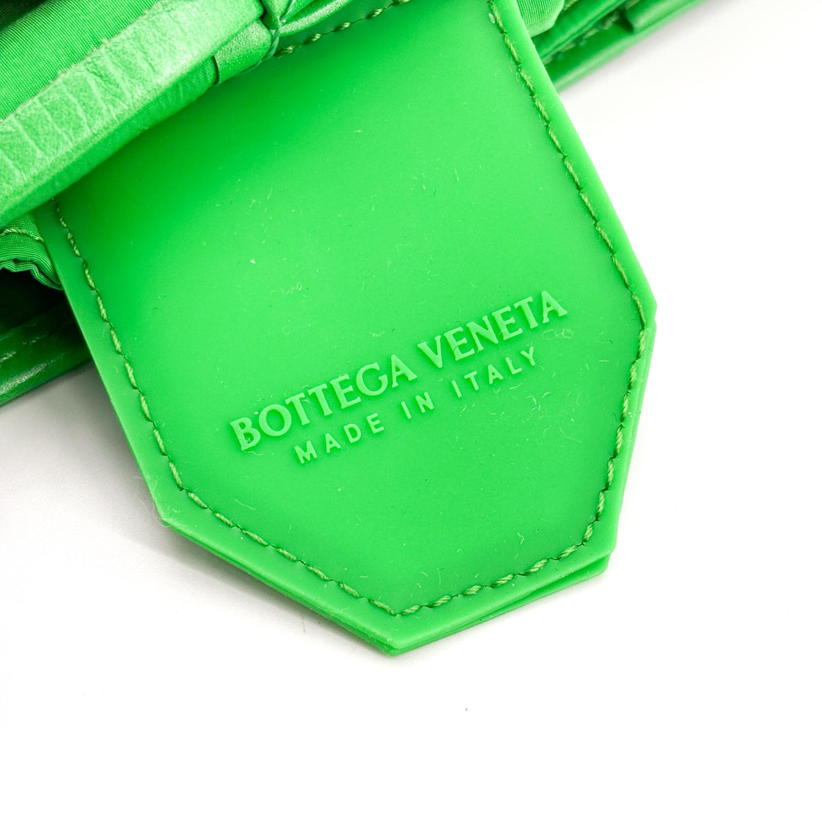Bottega Veneta Cassette Belt Maxi Intrecciato Leather Green Leather Clutche & Pouche Bag (Pre-Owned)