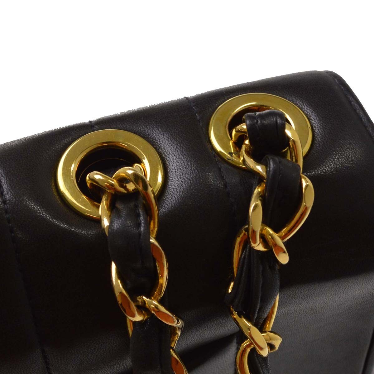 Chanel Vintage Mademoiselle Flap Lambskin Black Leather Handbag (Pre-Owned)