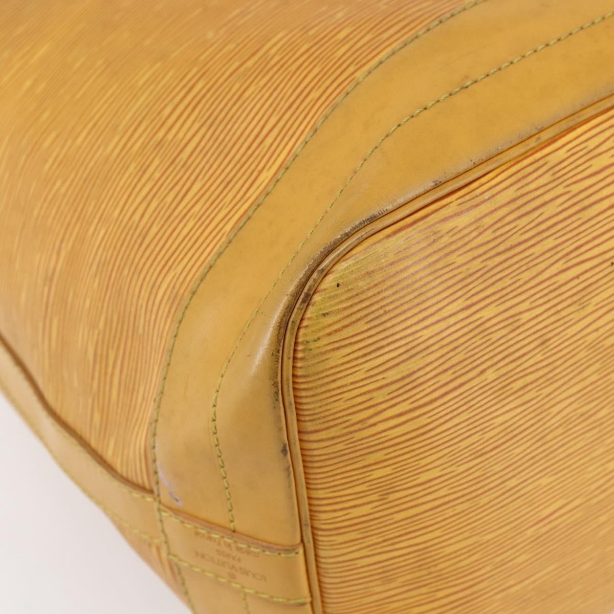 Louis Vuitton Petit Noe Nm Epi Leather Yellow Leather Shoulder Bag Bag (Pre-Owned)