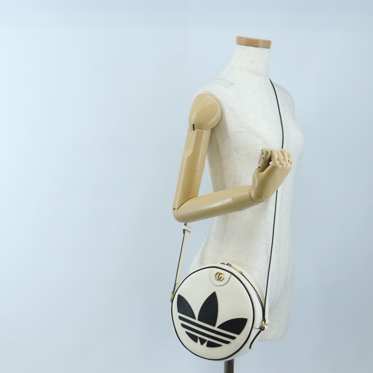 Gucci X Adidas Ophidia Round Leather White Leather Crossbody Bag Bag (Pre-Owned)