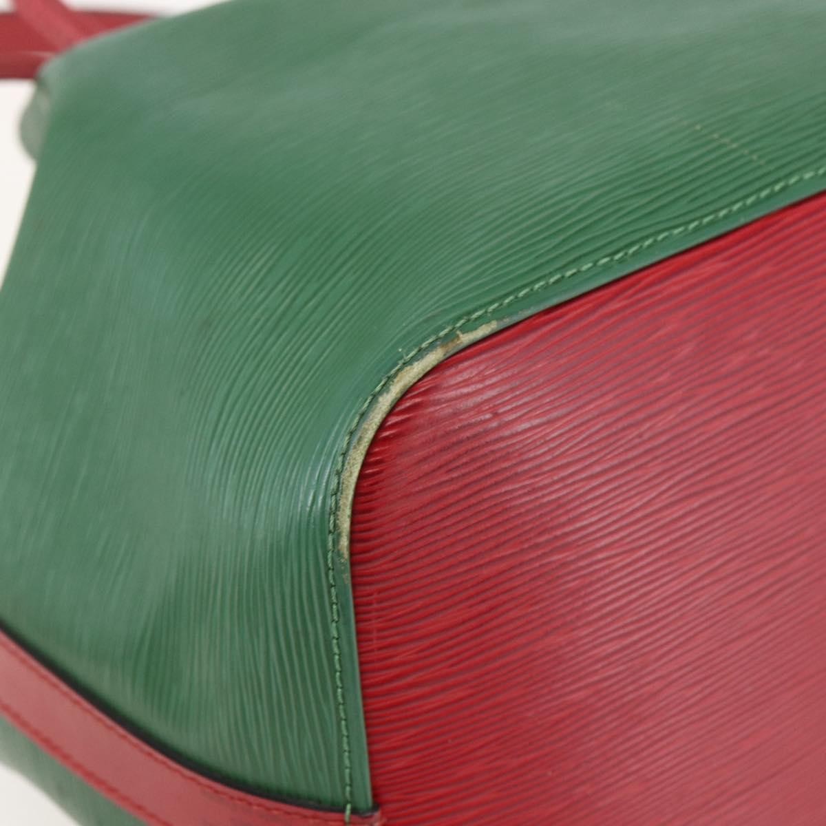 Louis Vuitton Bicolor Petit Noe Epi Leather Green Leather Shoulder Bag Bag (Pre-Owned)