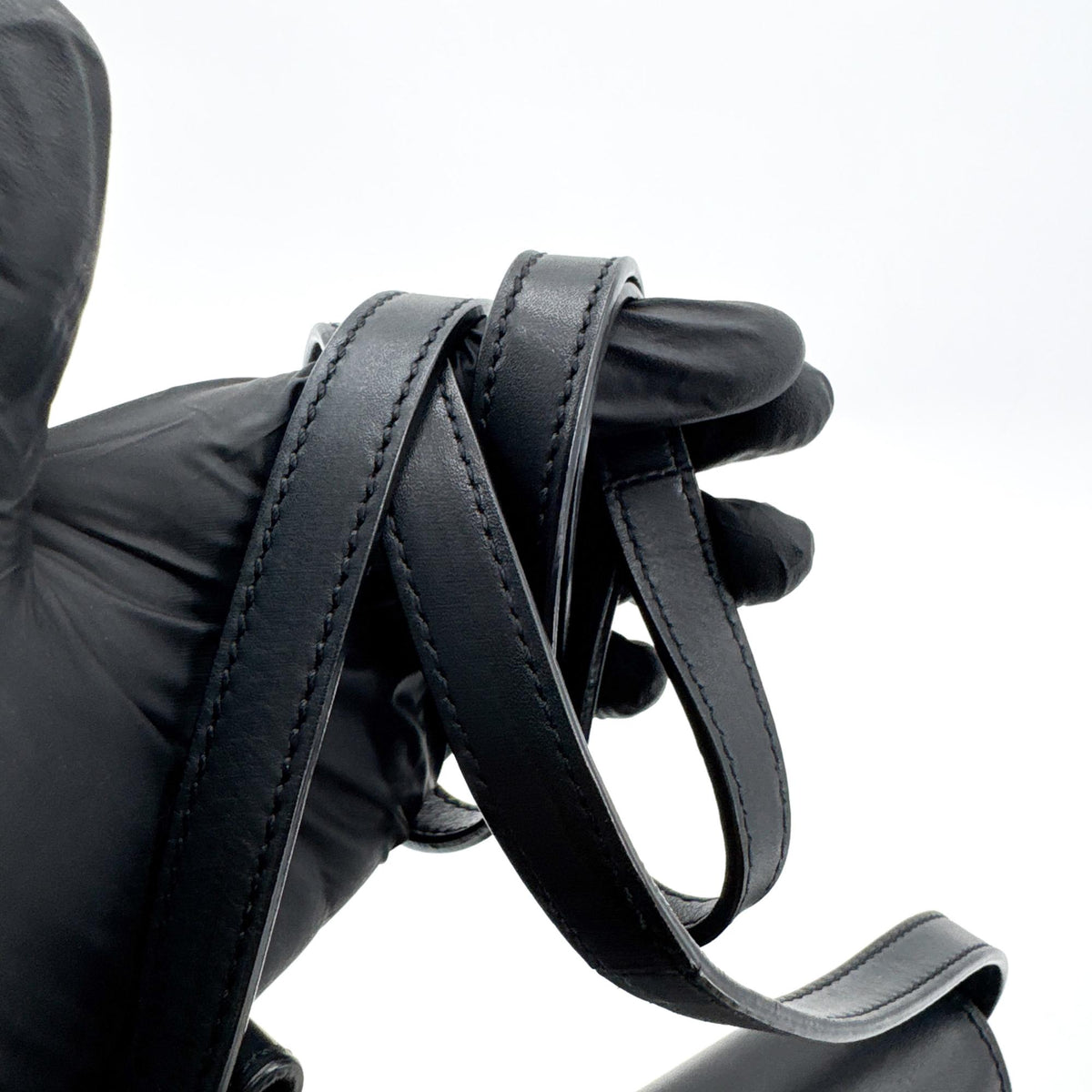 Saint Laurent Kaia Leather Black Leather Shoulder Bag Bag (Pre-Owned)