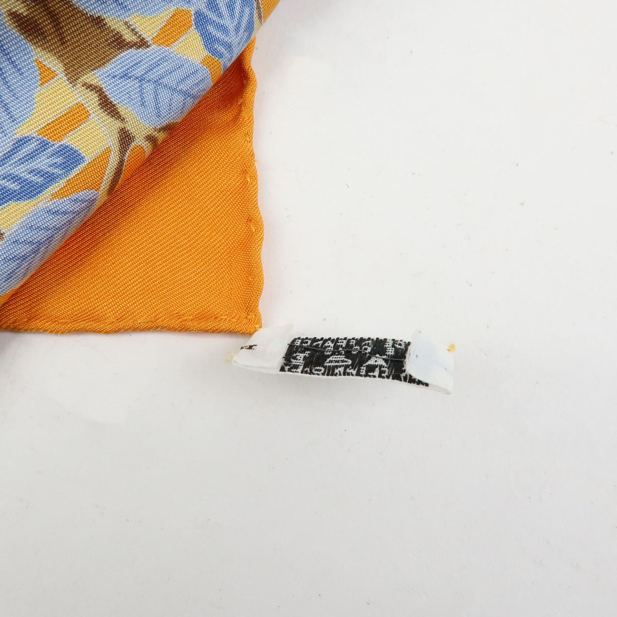 Hermes Carré 90 Silk Multicolor Orange Silk Scarve & Shawl Accessory (Pre-Owned)