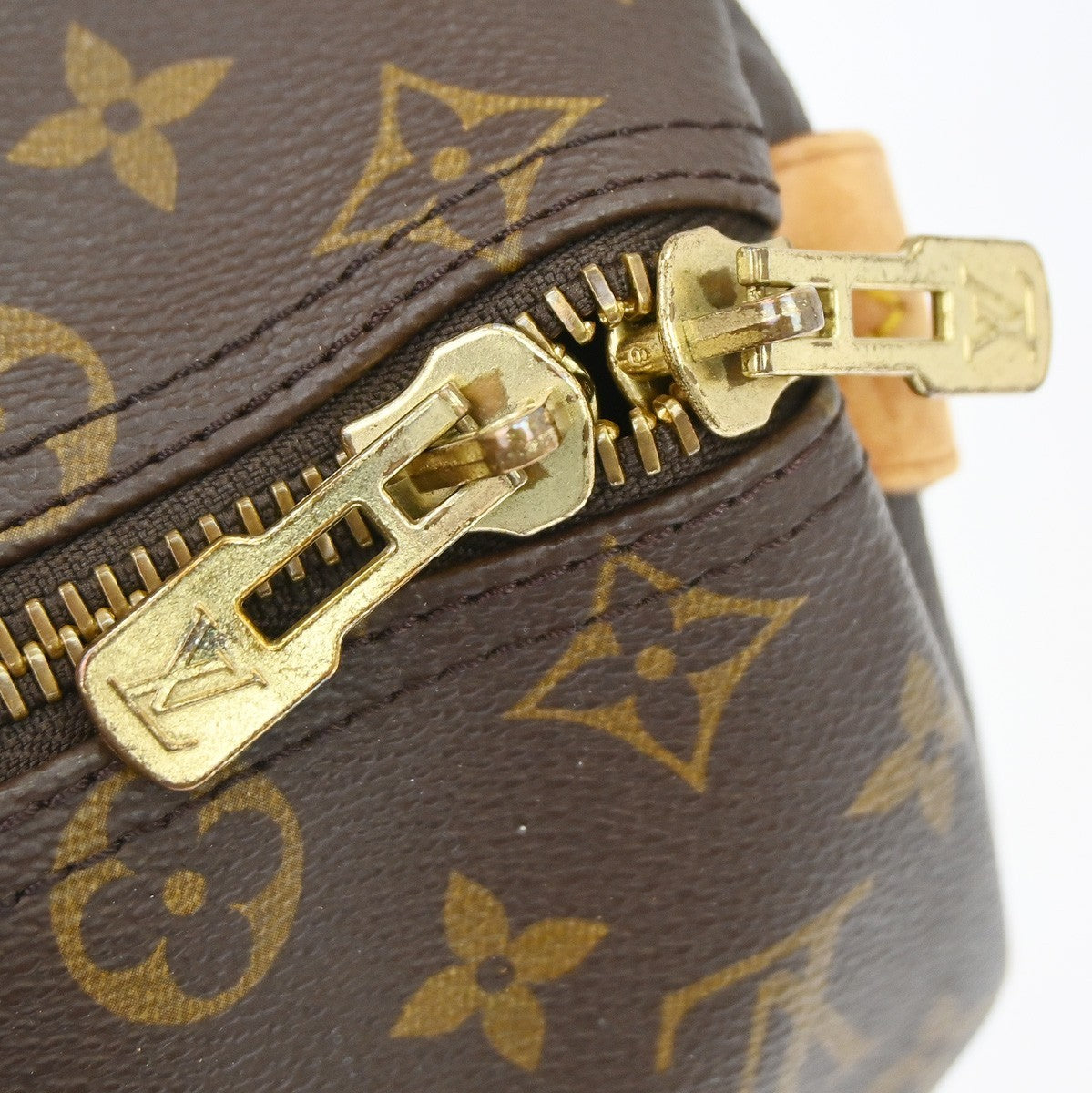 Louis Vuitton Keepall Monogram Canvas Brown Canvas Travel Bag Bag (Pre-Owned)