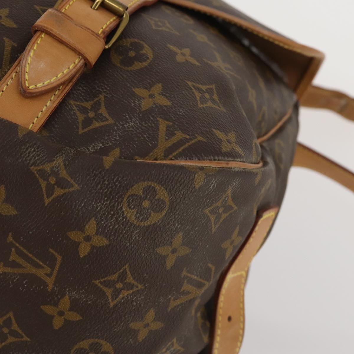 Louis Vuitton Saumur Monogram Canvas Brown Canvas Shoulder Bag Bag (Pre-Owned)