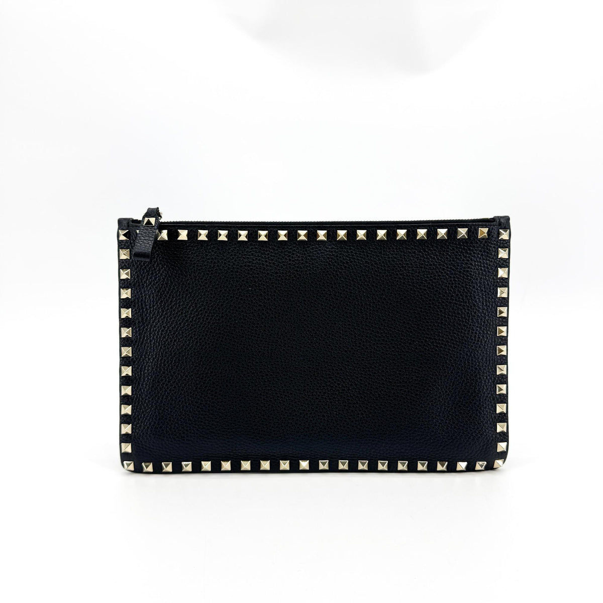 Valentino Garavani Rockstud Pouch Leather With Embossed Detail Black Leather Clutche & Pouche Bag (Pre-Owned)