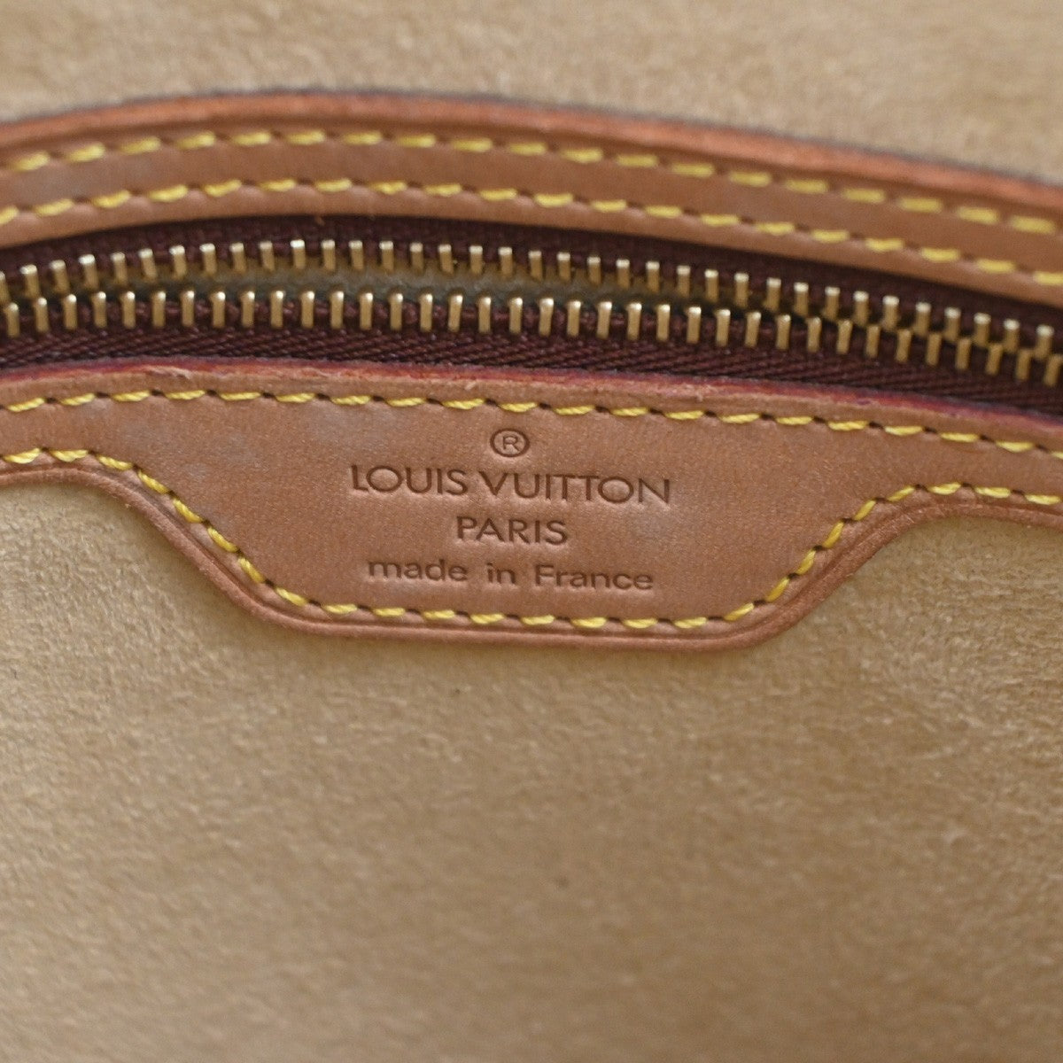 Louis Vuitton Looping Monogram Canvas Brown Canvas Handbag (Pre-Owned)