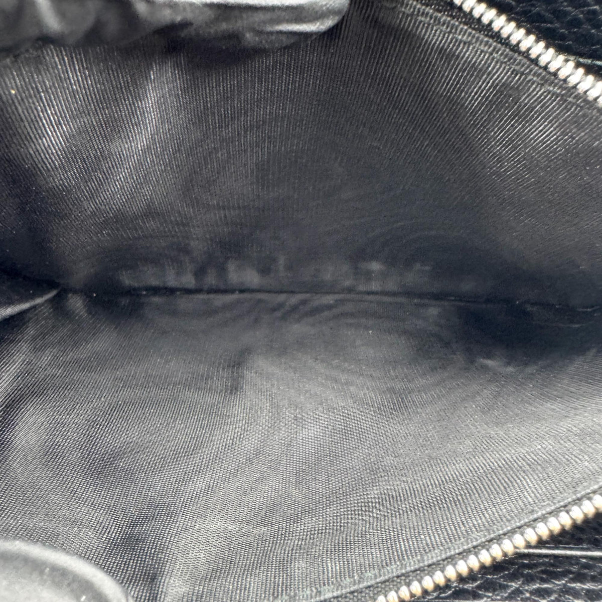 Gucci Dionysus Leather Black Leather Handbag (Pre-Owned)