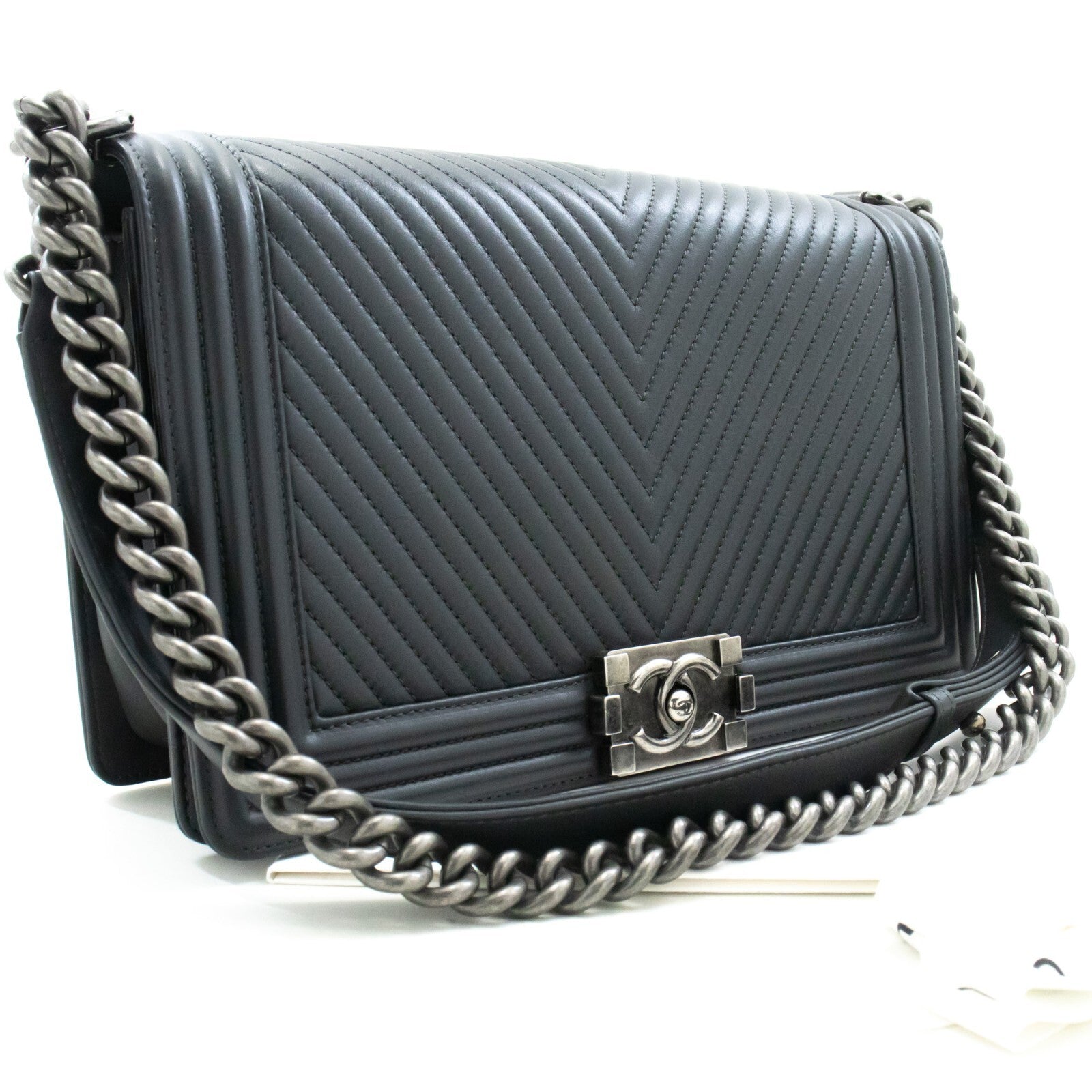 Chanel Boy Flap Chevron Calfskin Gray Calfskin Shoulder Bag Bag (Pre-Owned)
