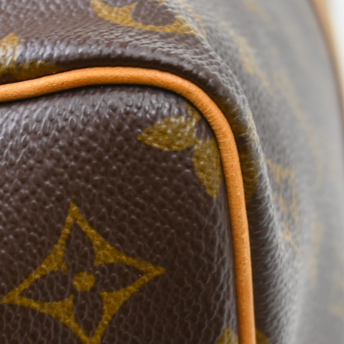 Louis Vuitton Keepall Monogram Canvas Brown Canvas Travel Bag Bag (Pre-Owned)