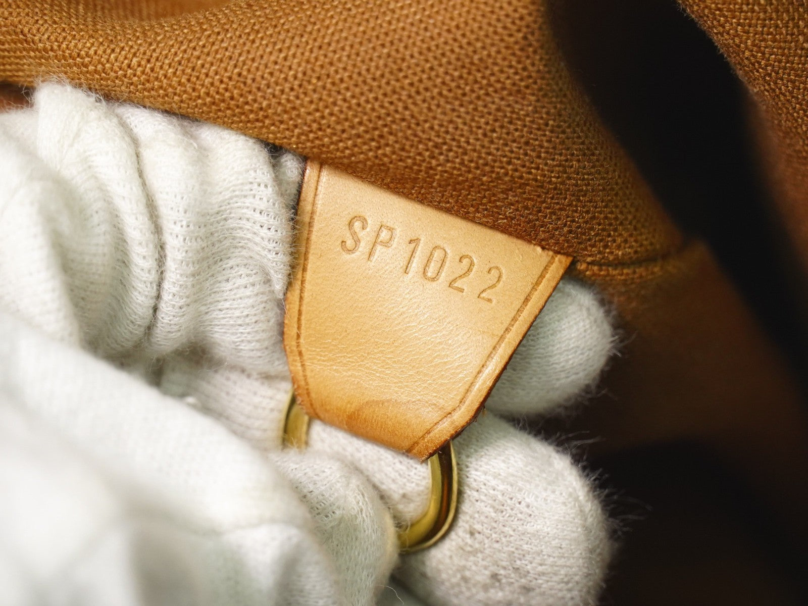Louis Vuitton Abbesses Messenger Monogram Canvas Brown Canvas Shoulder Bag Bag (Pre-Owned)