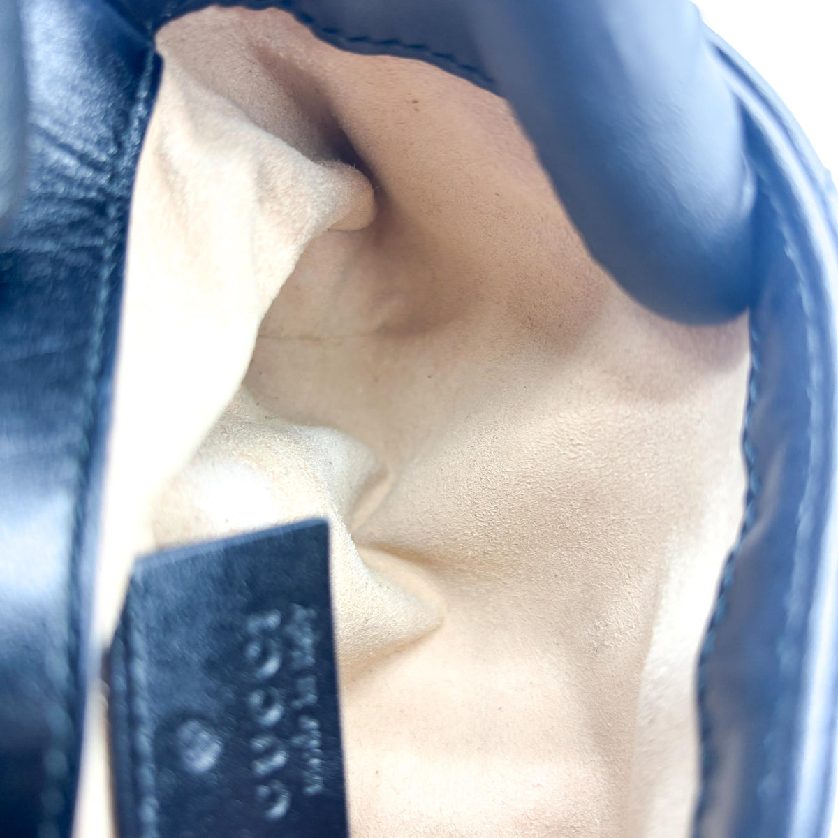 Gucci Gg Marmont Flap Matelasse Leather Black Calfskin Handbag (Pre-Owned)