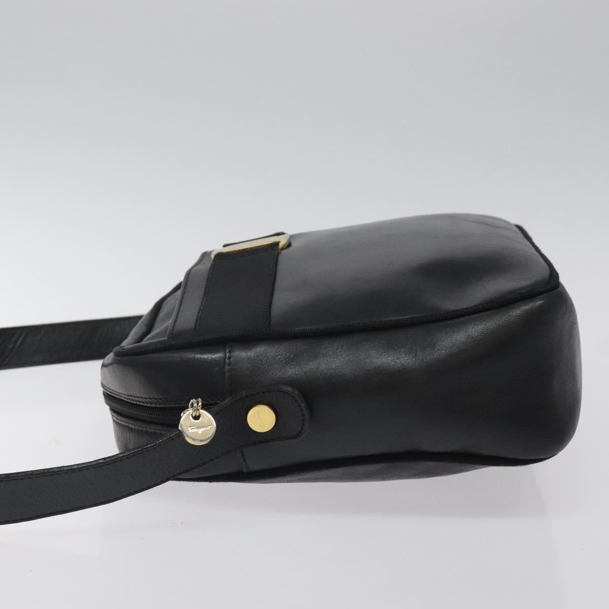 Salvatore Ferragamo Vara Bow Camera Leather Black Leather Shoulder Bag Bag (Pre-Owned)